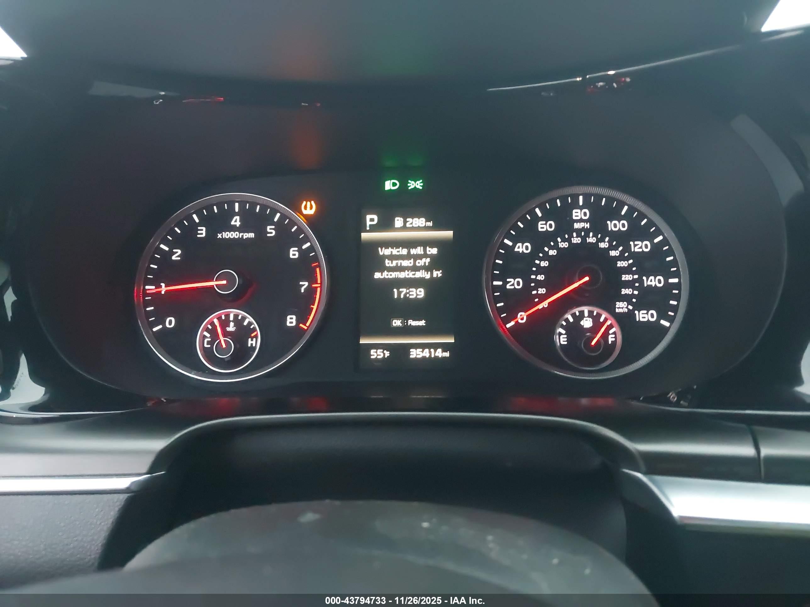 KIA K5 image 7