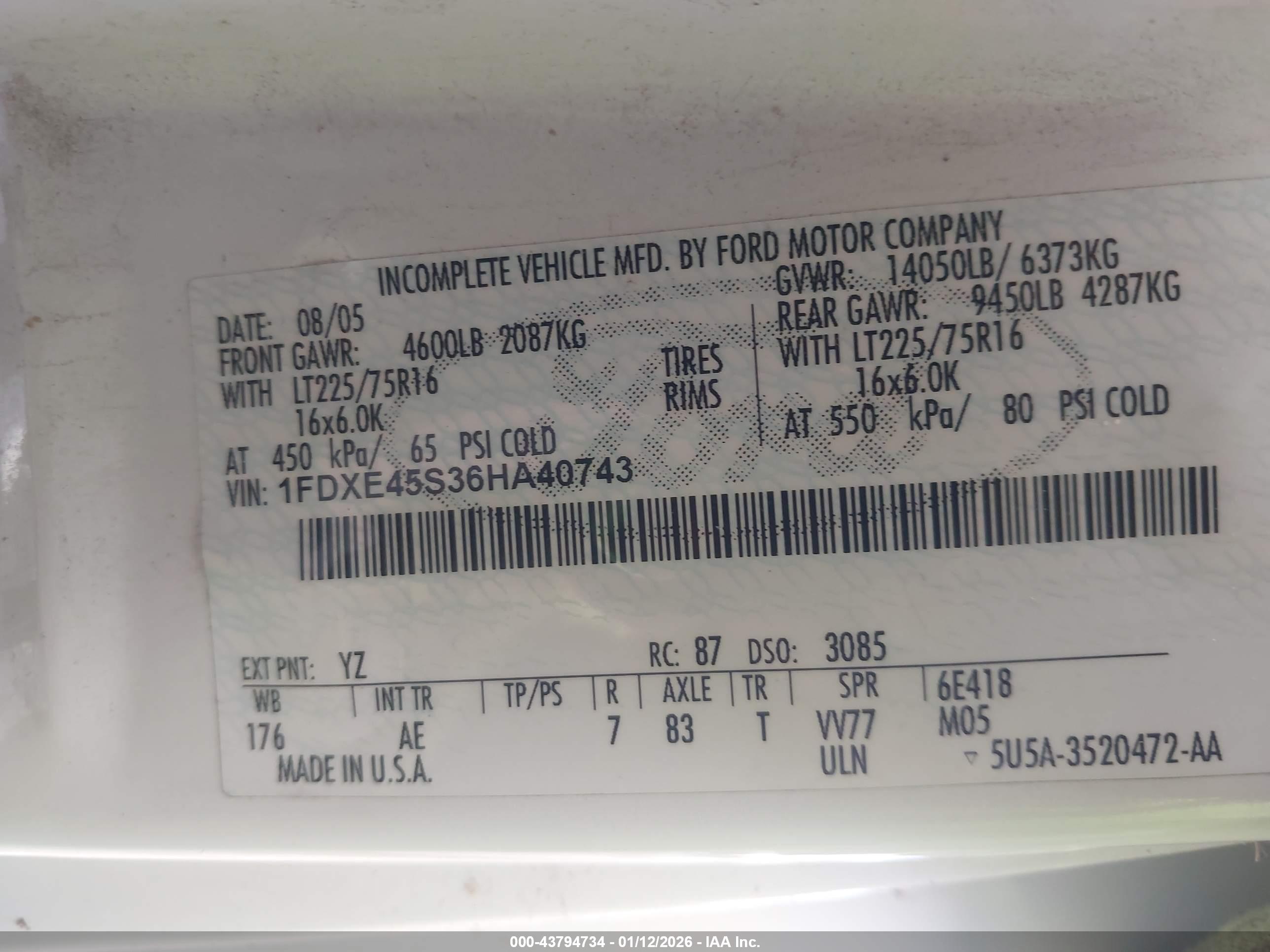 FORD E-450 image 9