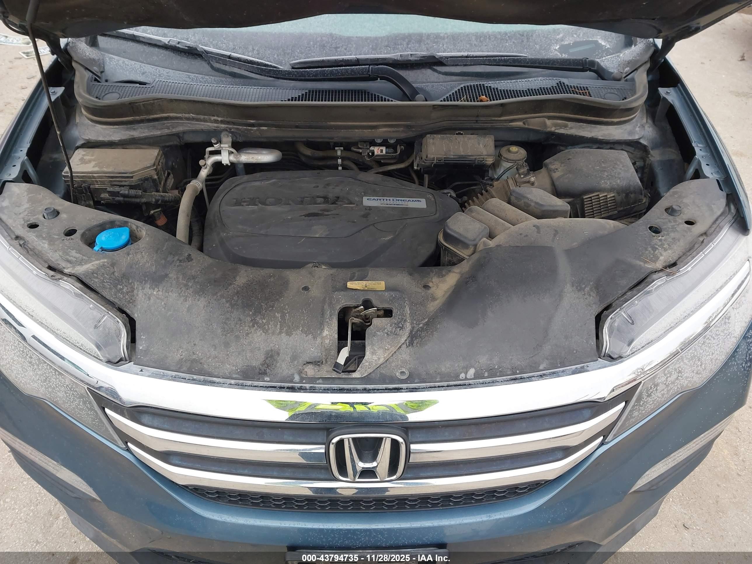 HONDA PILOT image 10