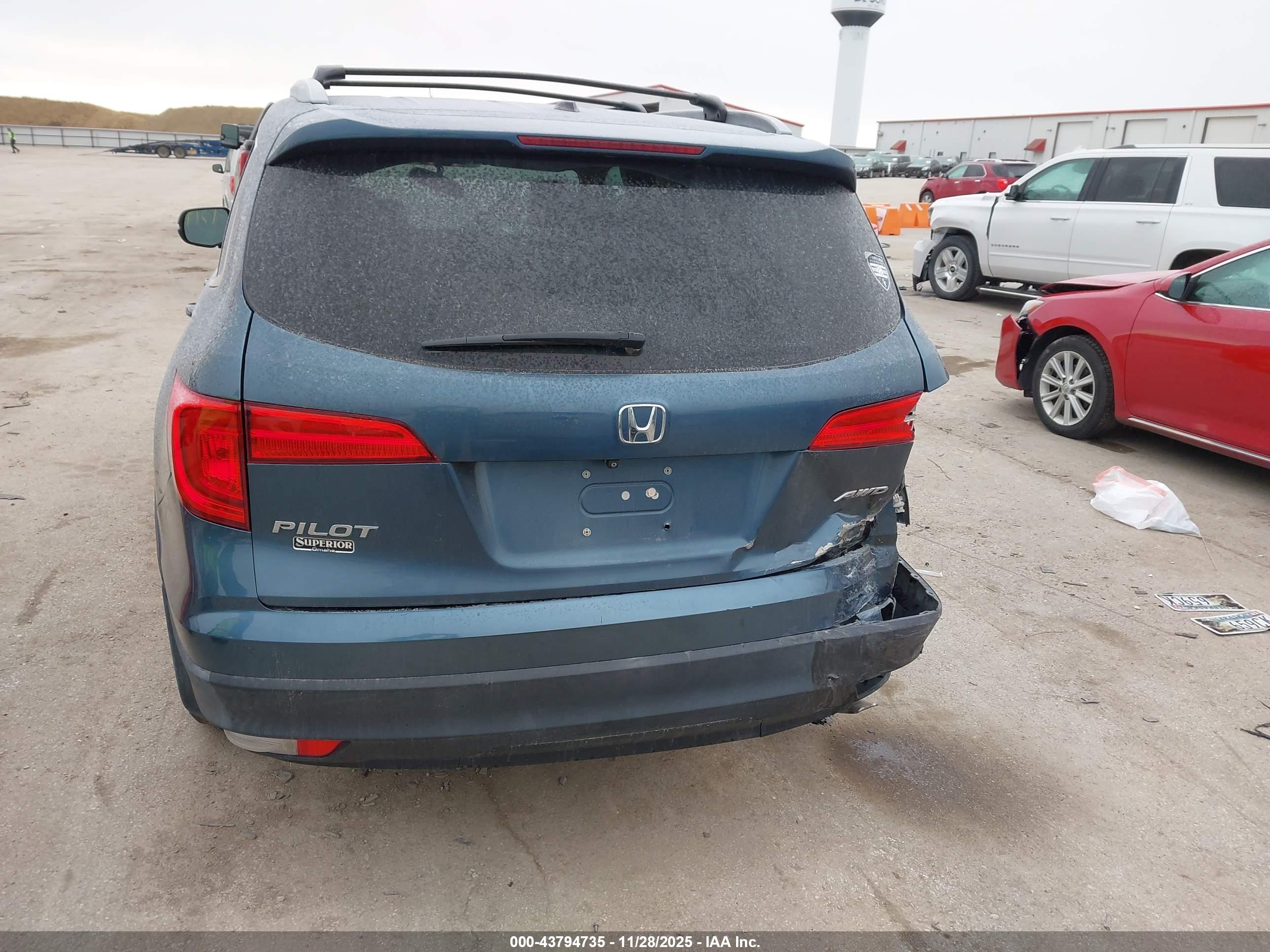 HONDA PILOT image 6
