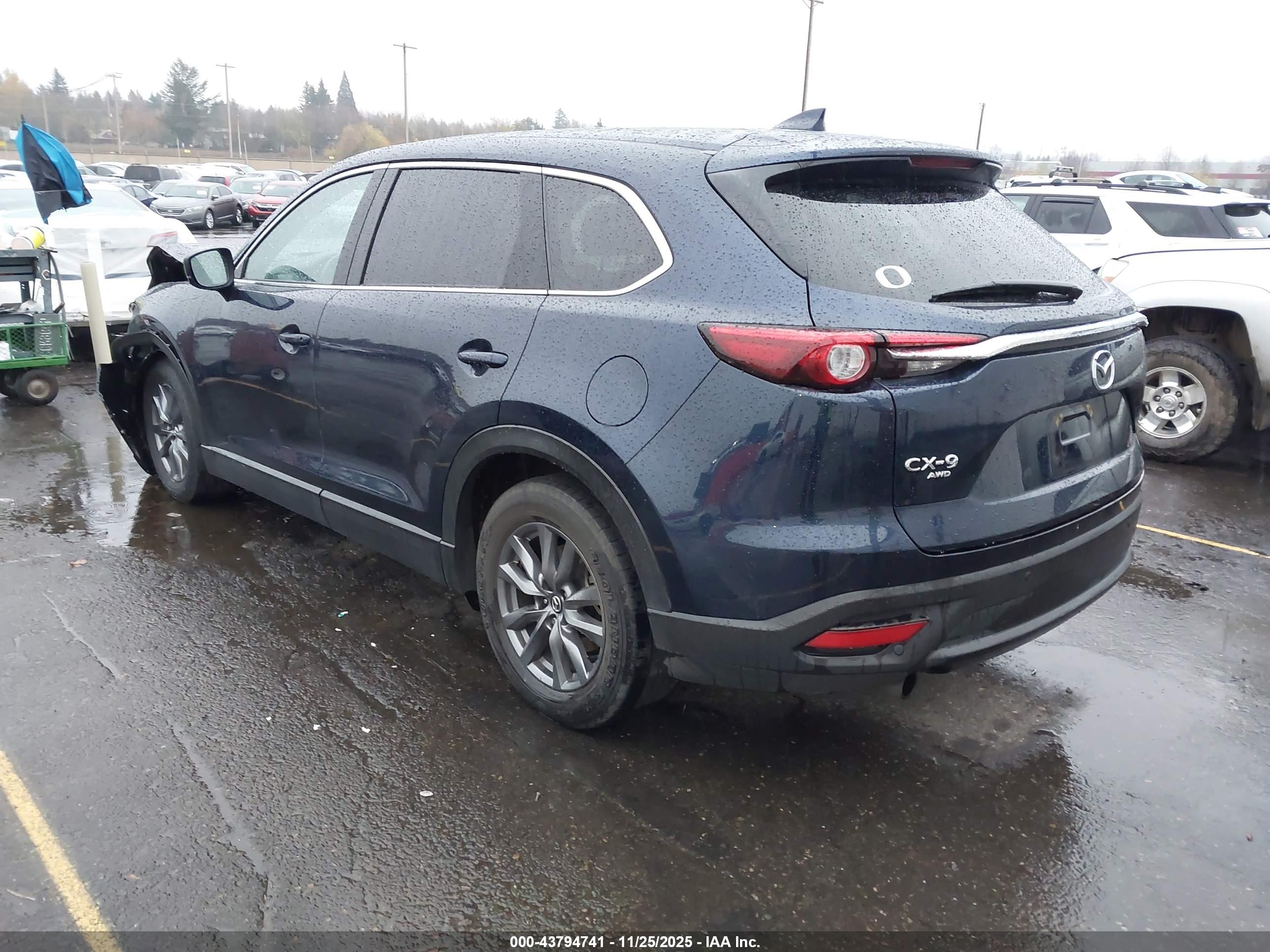 MAZDA CX-9 image 3
