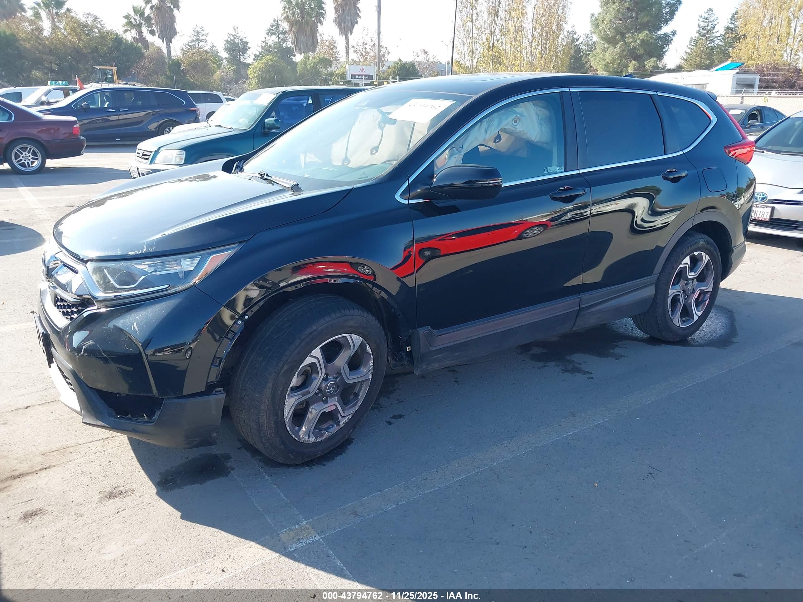 HONDA CR-V image 2