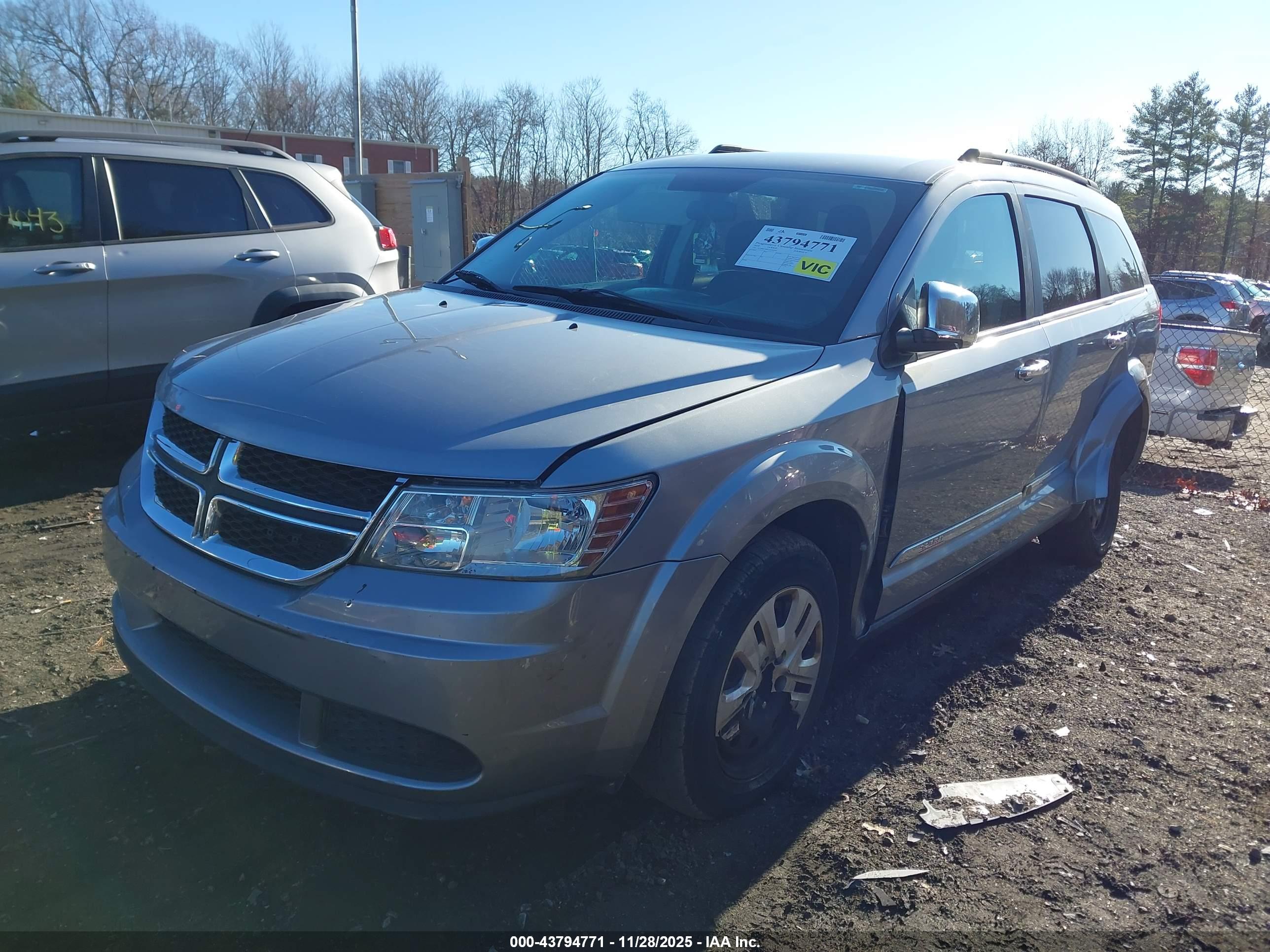 DODGE JOURNEY image 2