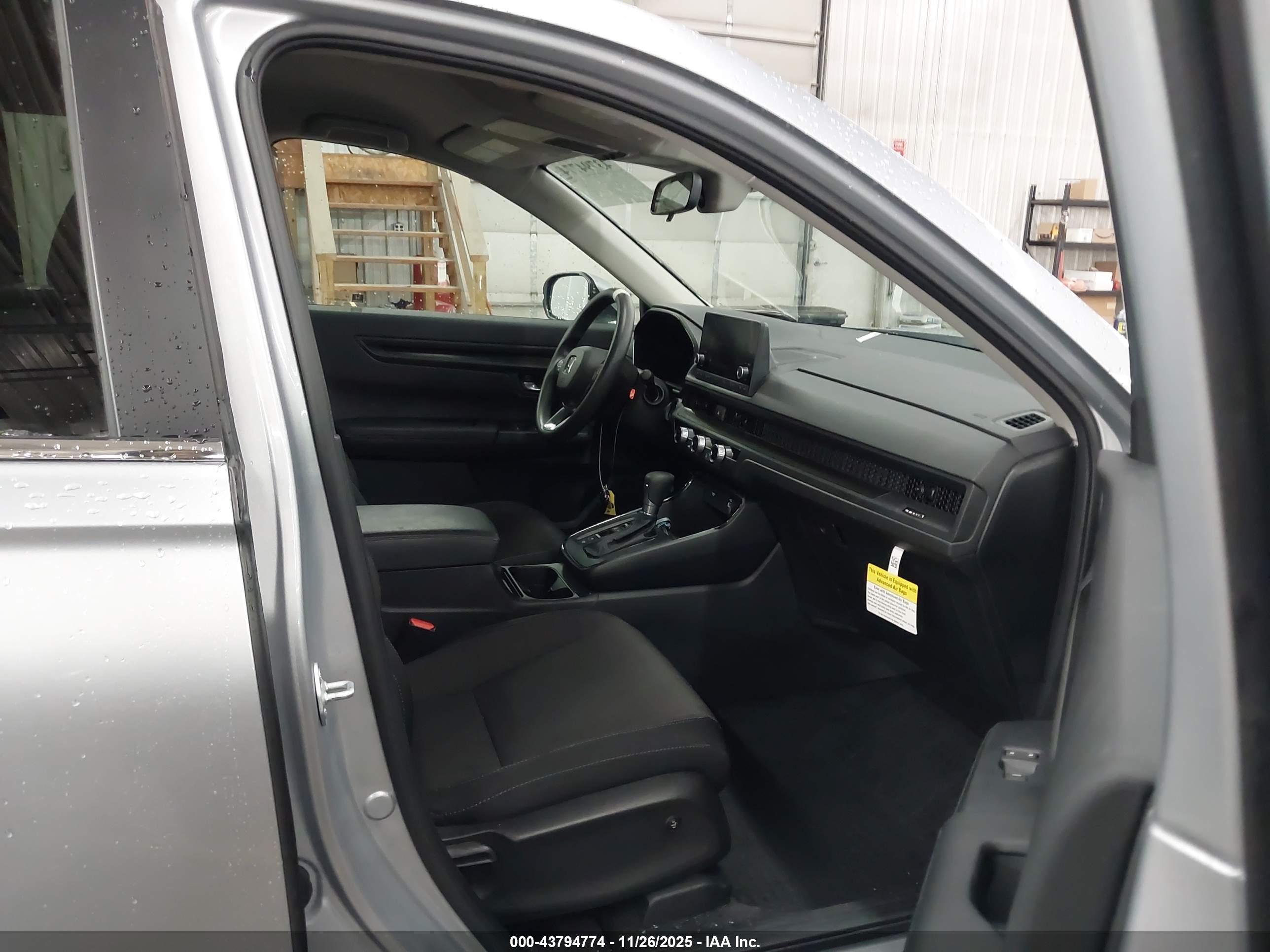 HONDA CR-V image 5