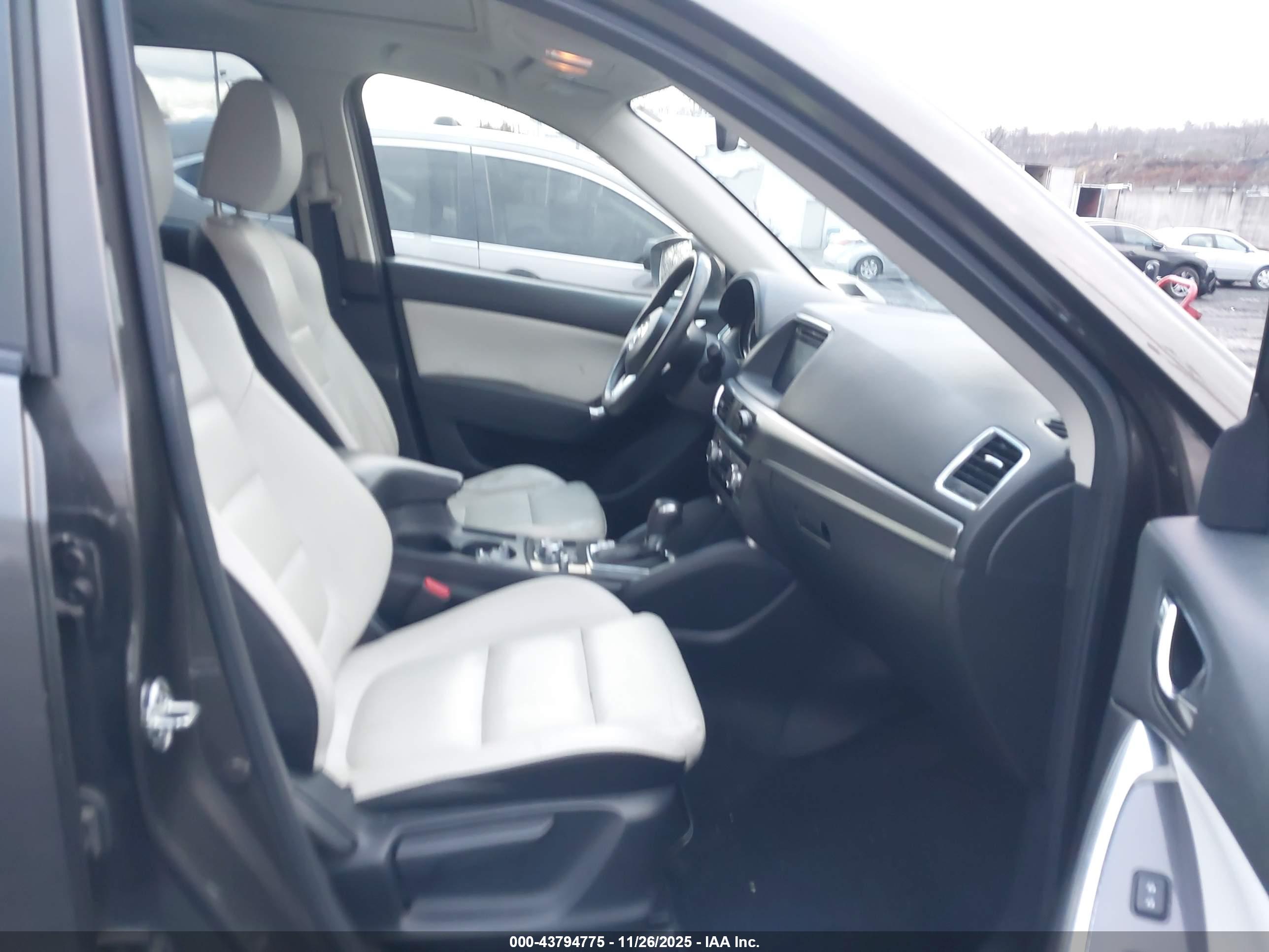 MAZDA CX-5 image 5