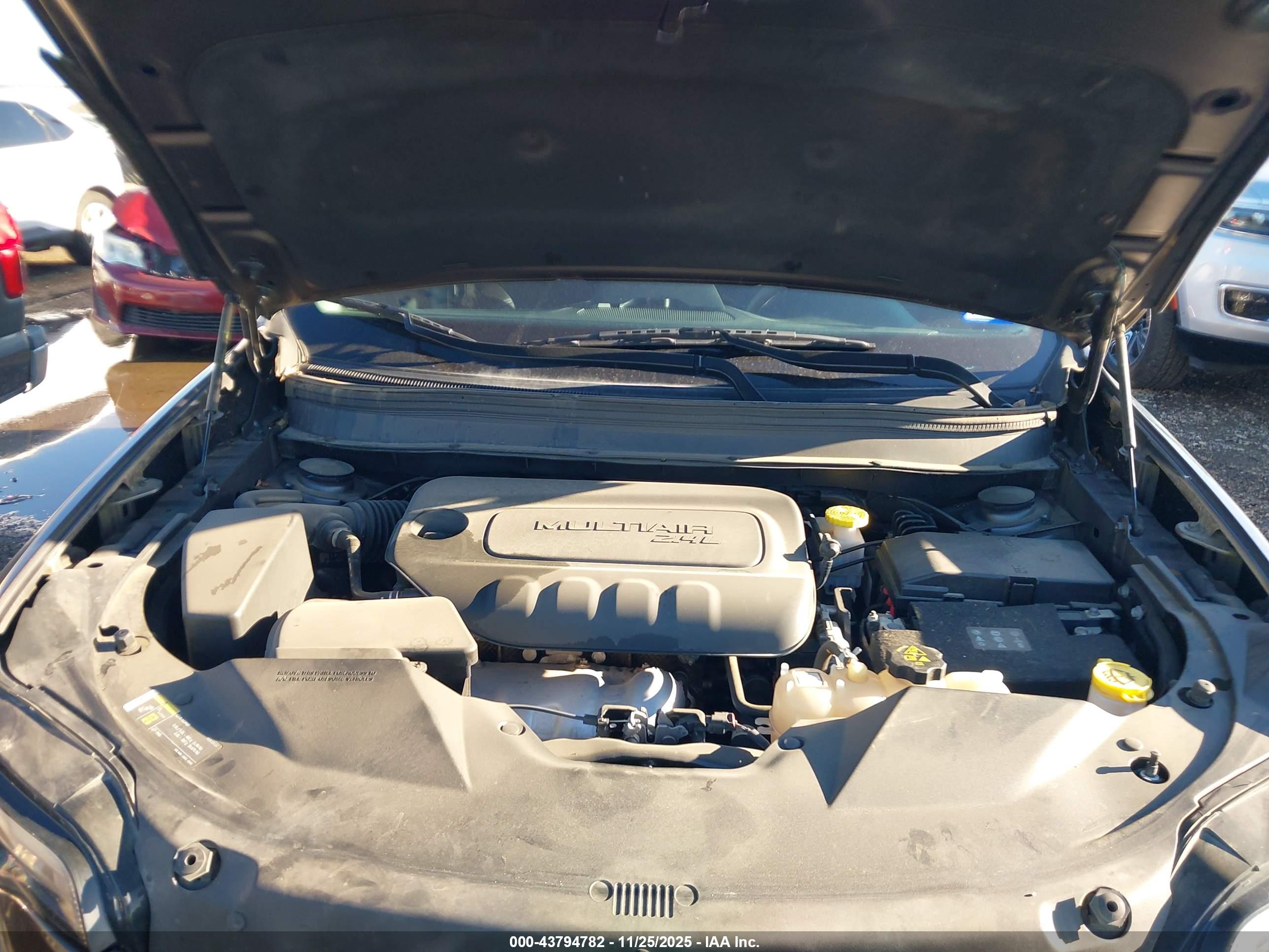 JEEP CHEROKEE image 10