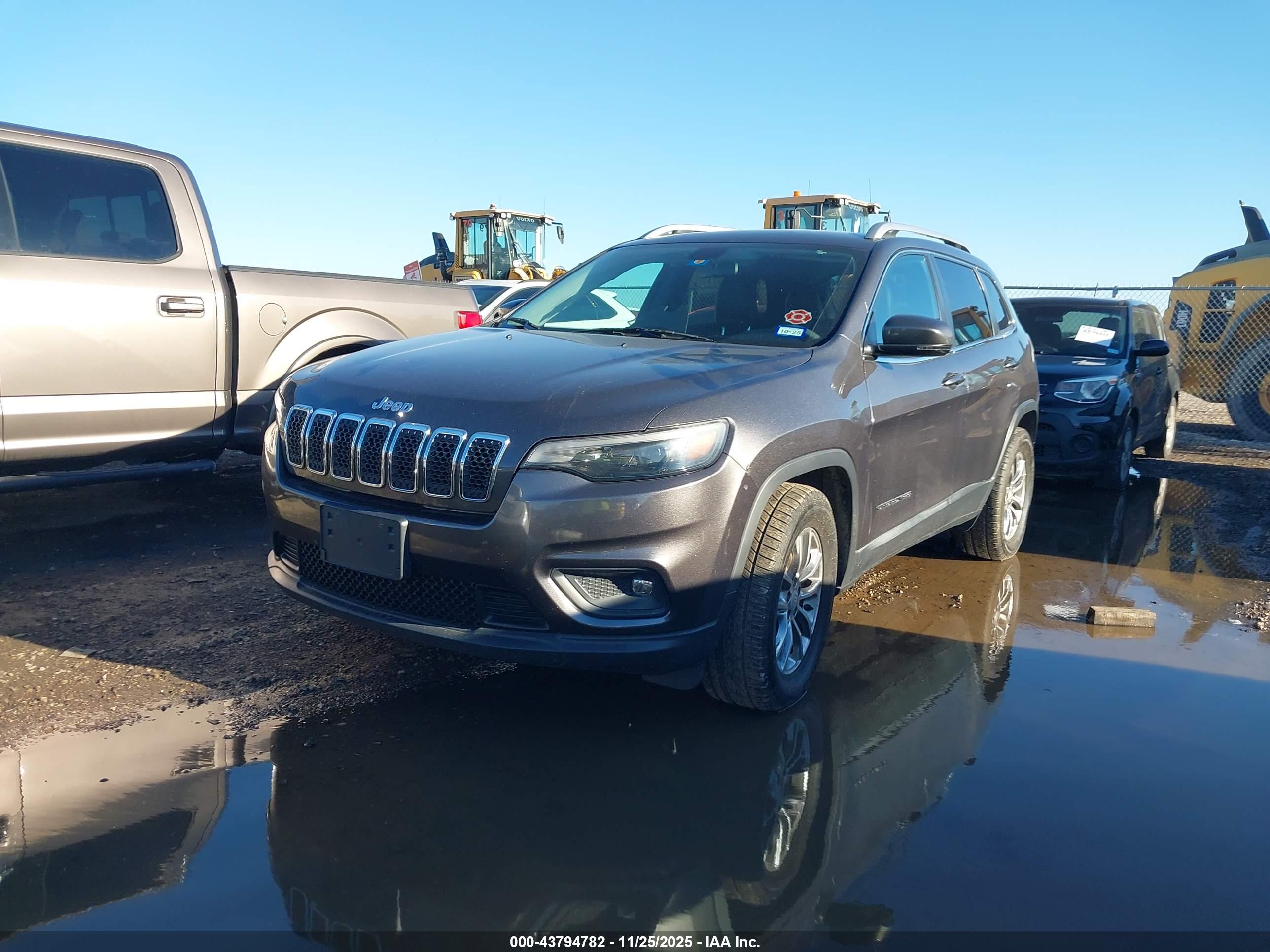 JEEP CHEROKEE image 2