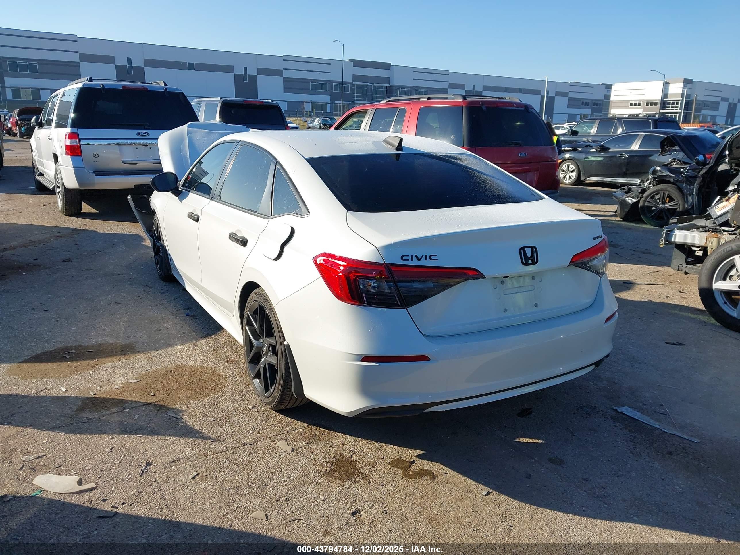 HONDA CIVIC image 3
