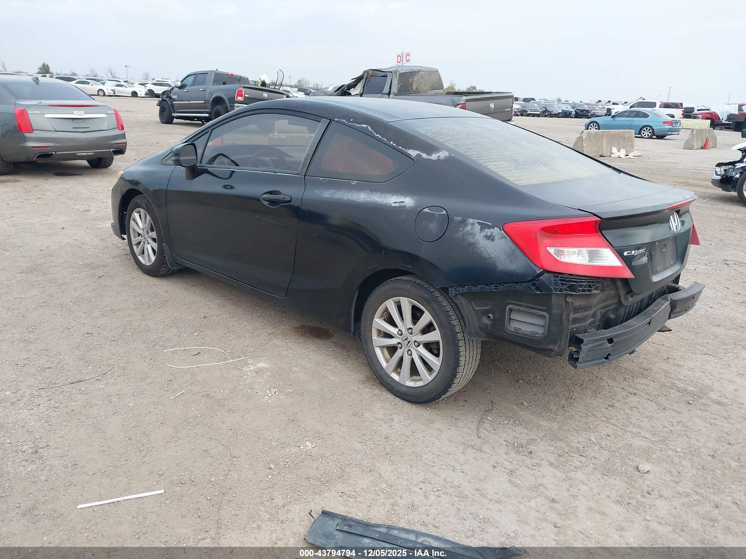 HONDA CIVIC image 3