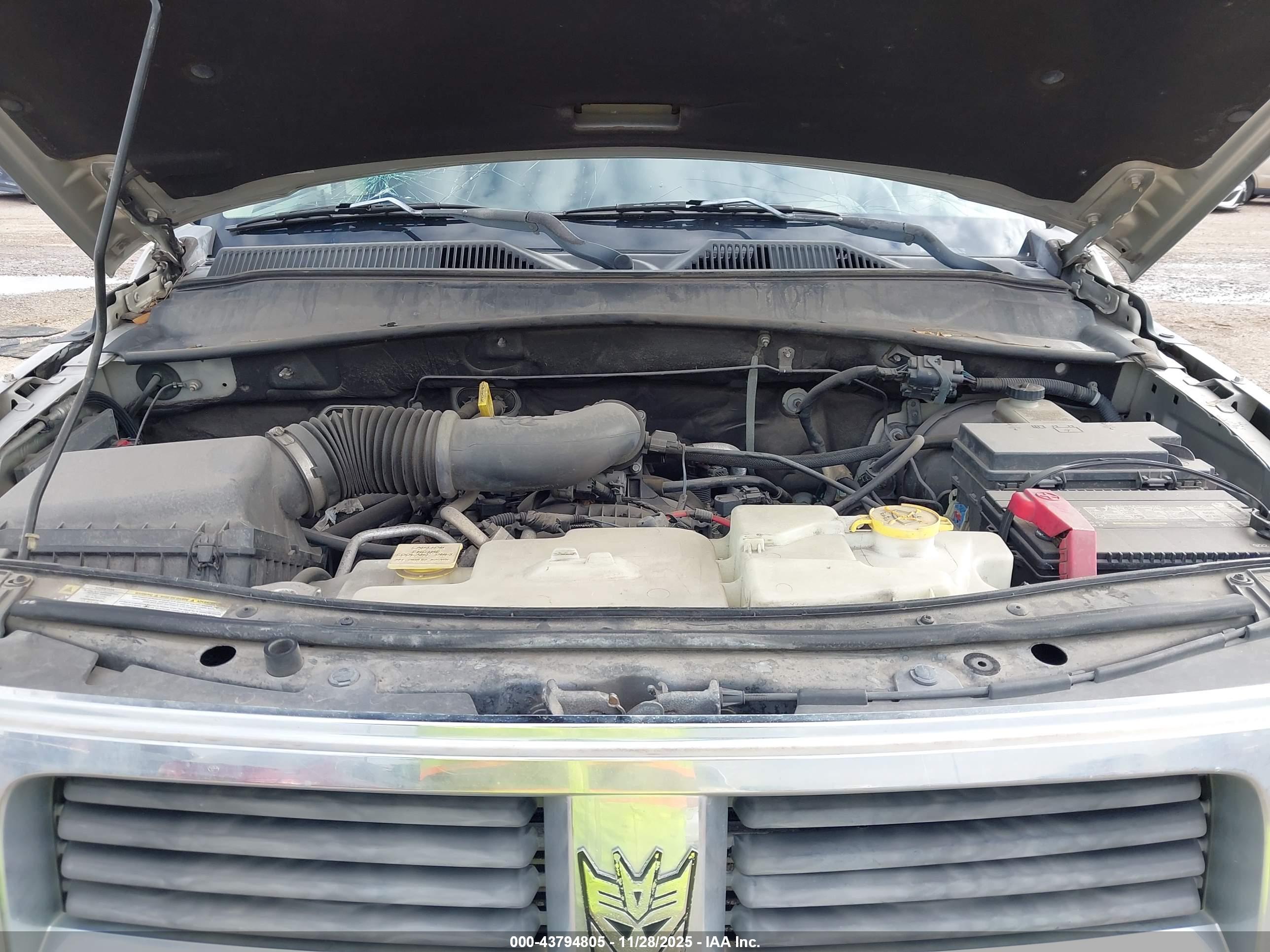 DODGE NITRO image 10