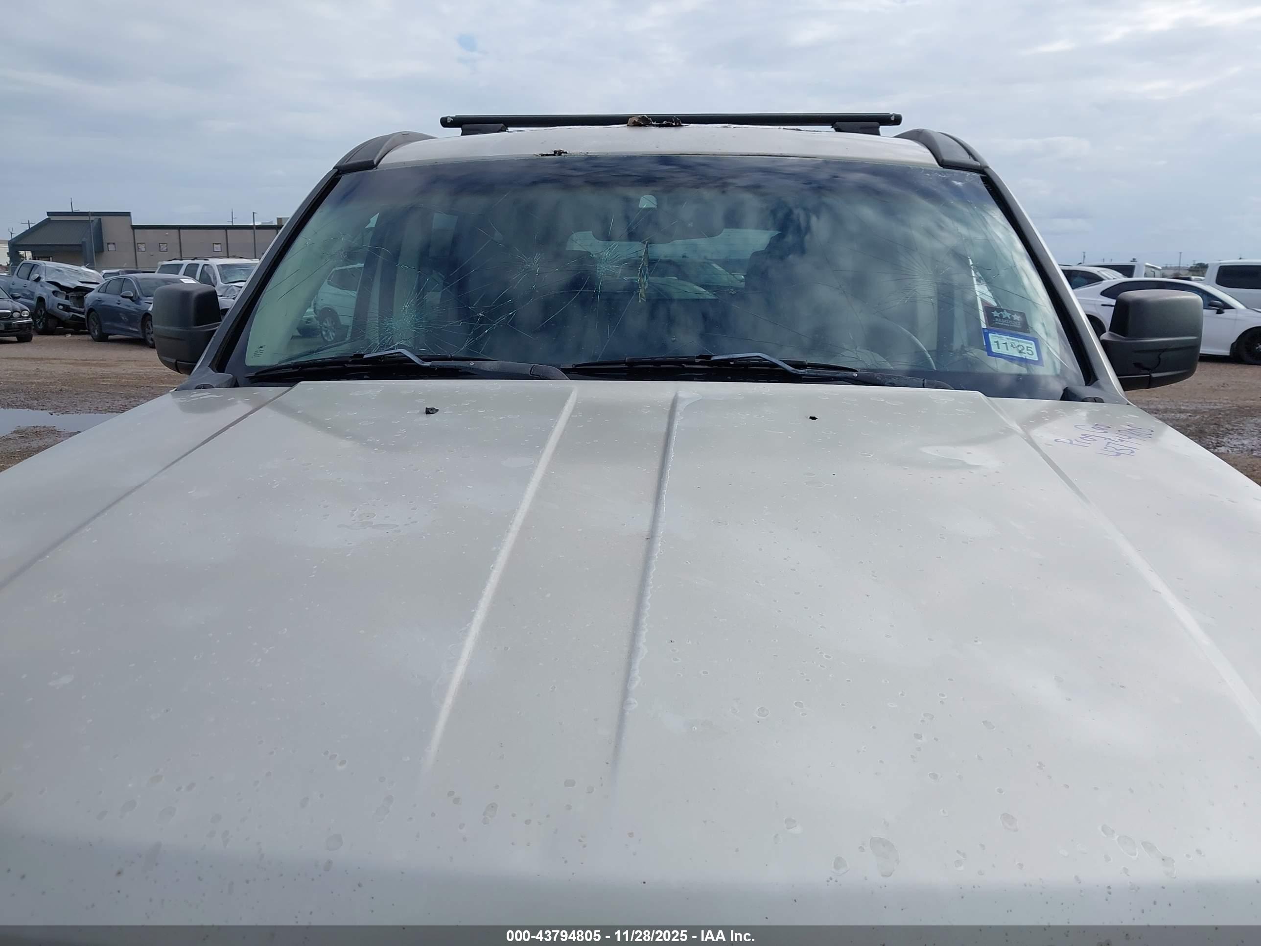 DODGE NITRO image 6