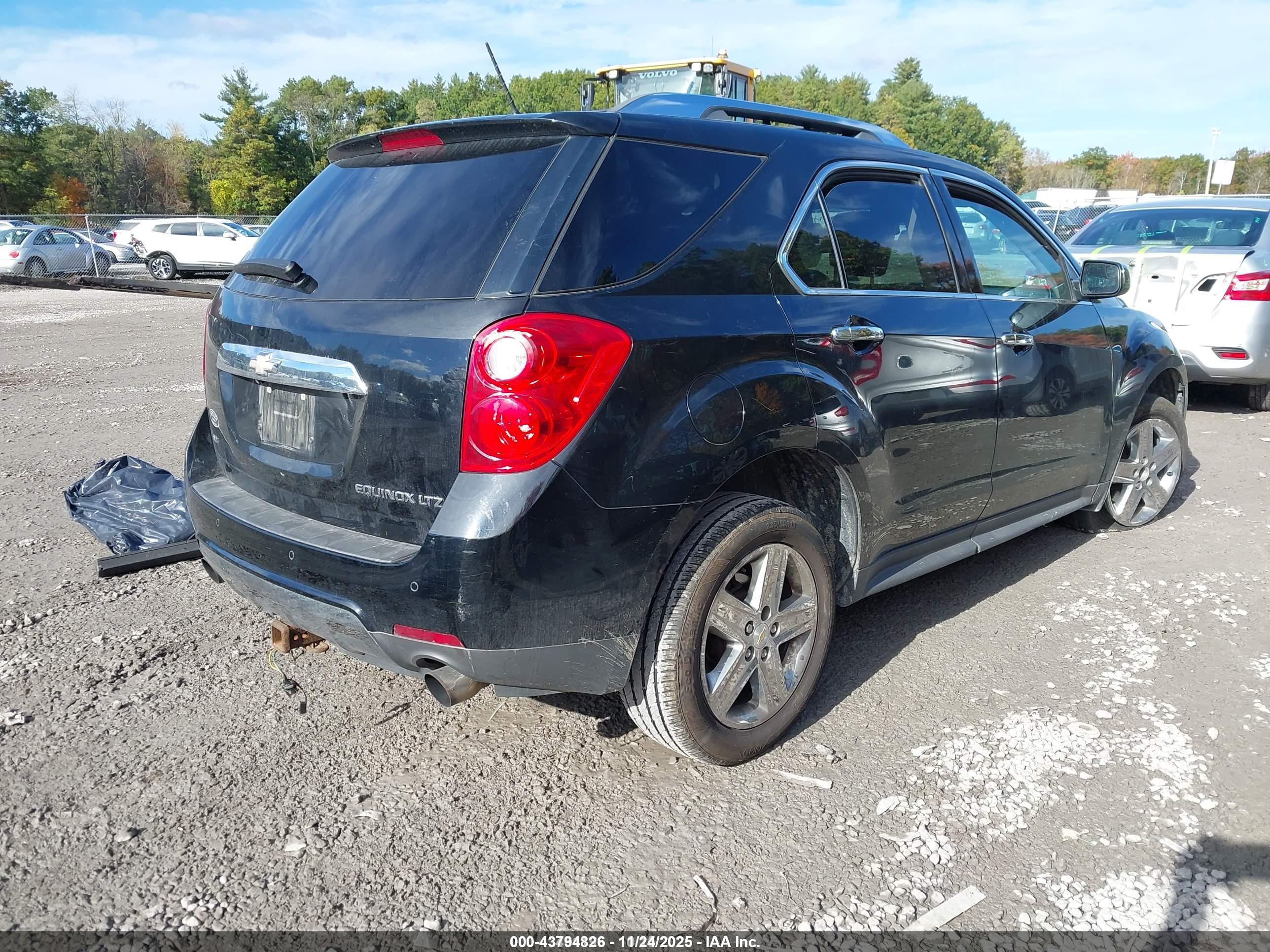 CHEVROLET EQUINOX image 4