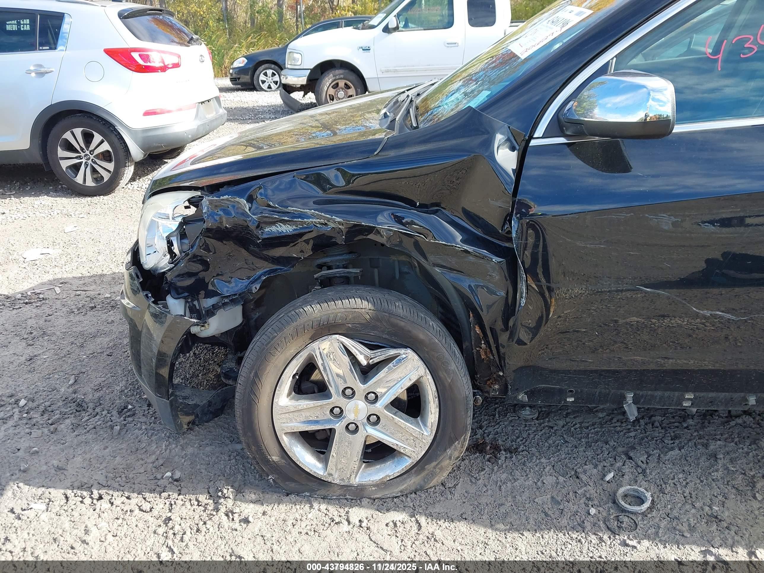 CHEVROLET EQUINOX image 6