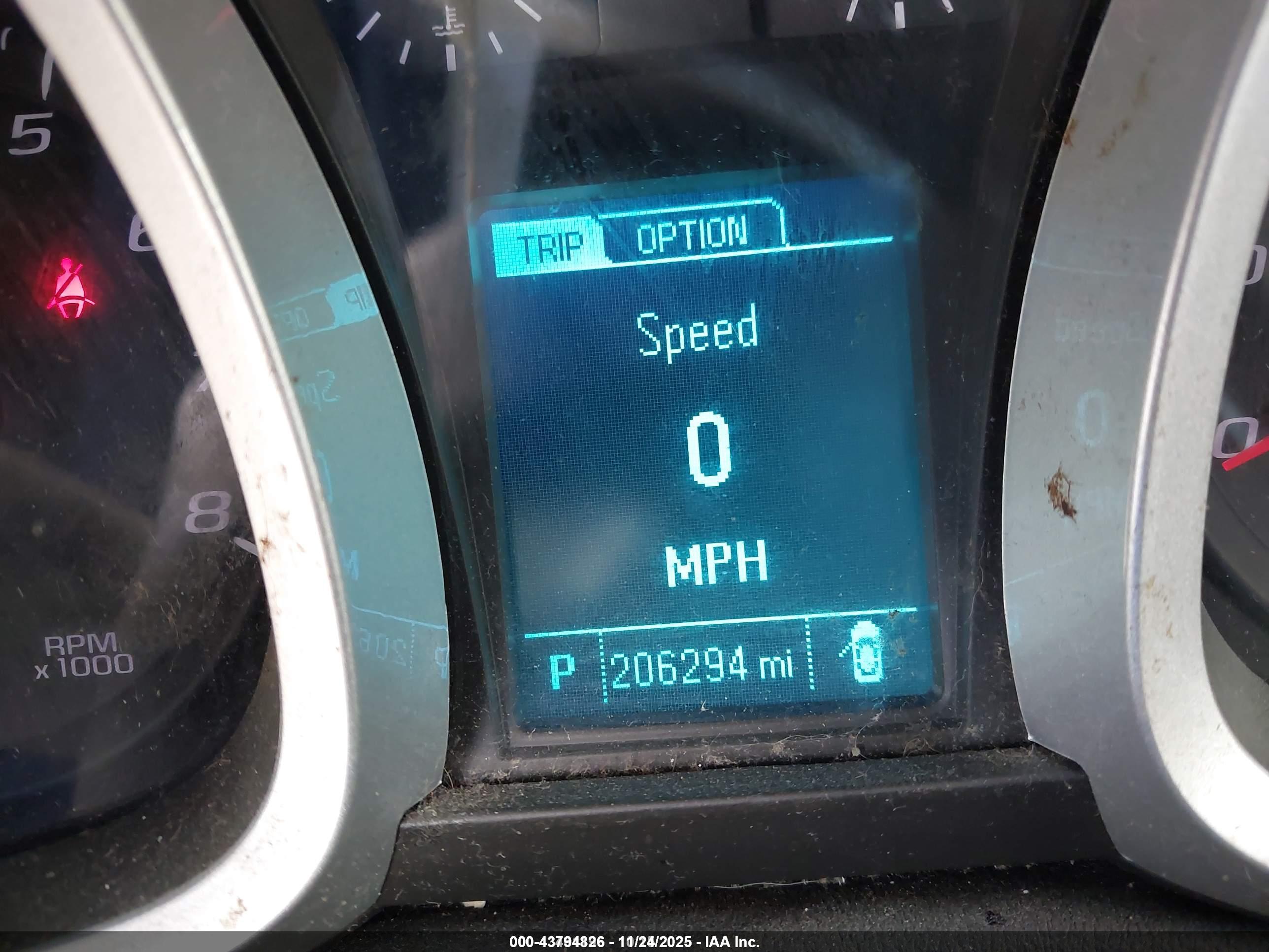 CHEVROLET EQUINOX image 7