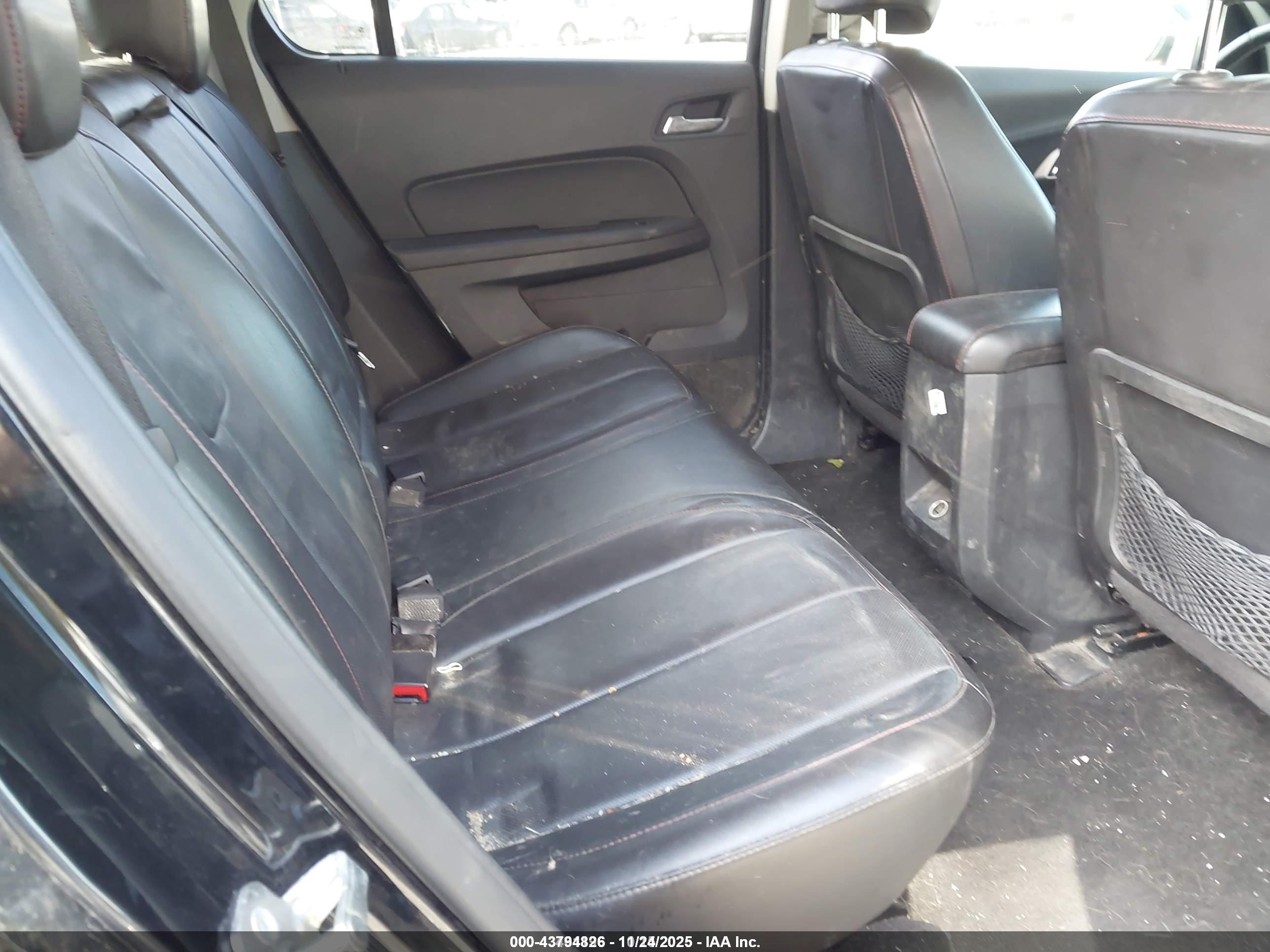 CHEVROLET EQUINOX image 8
