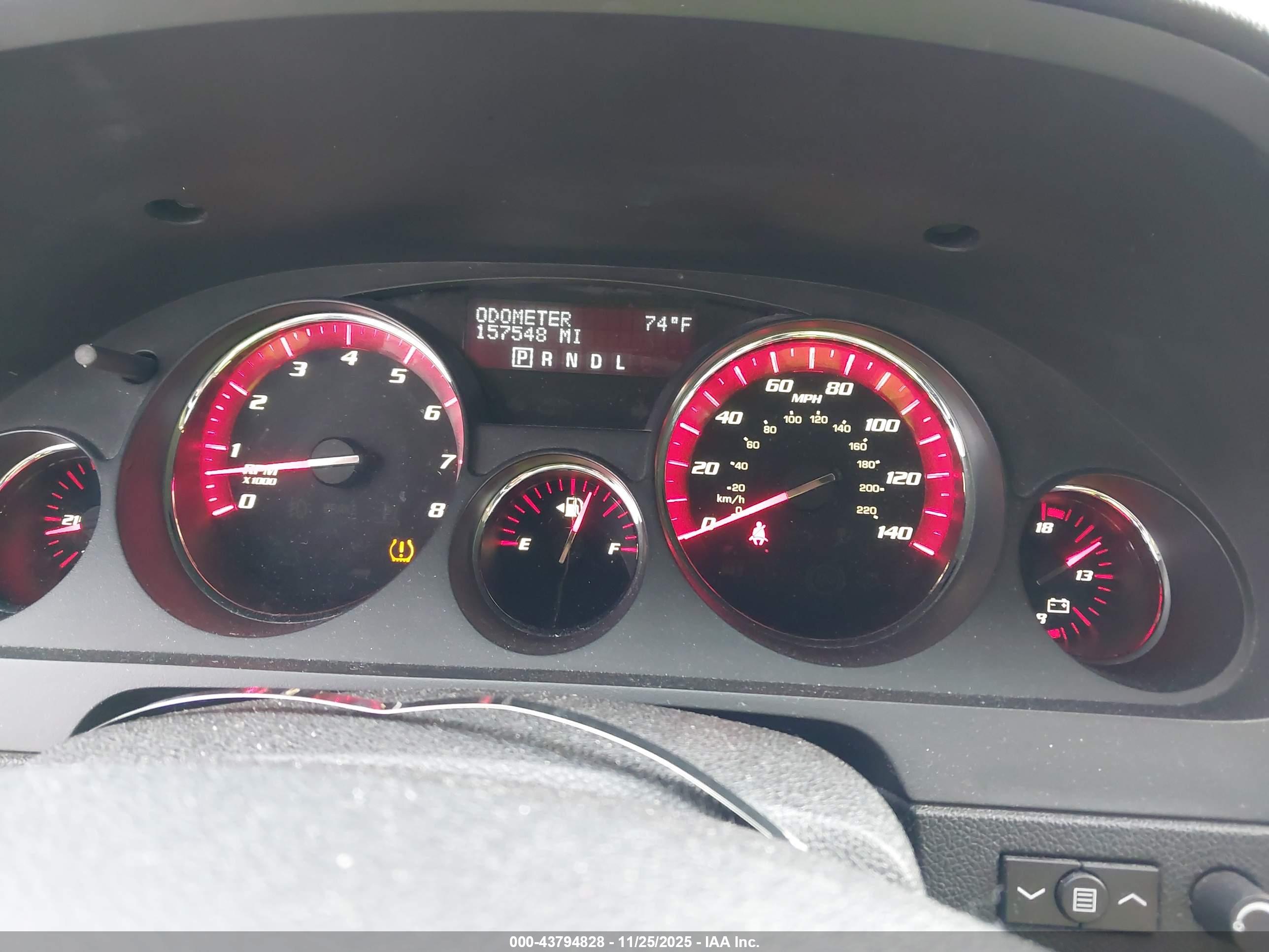 GMC ACADIA image 7
