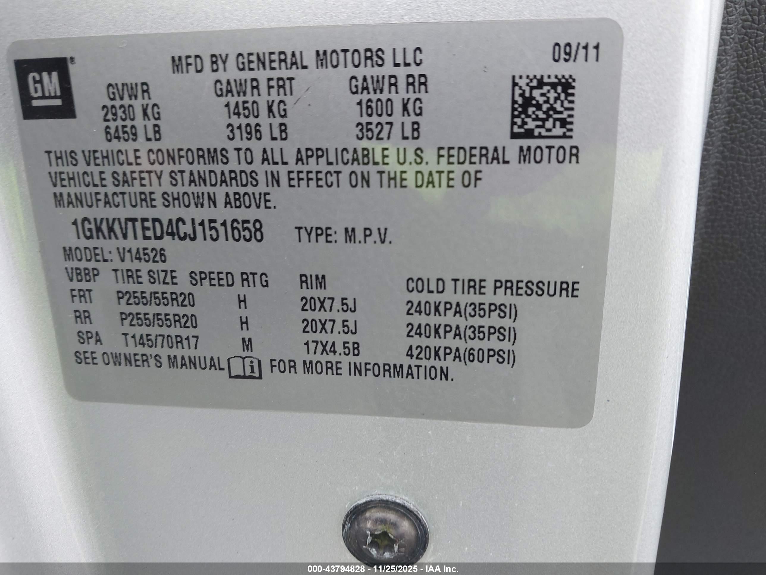 GMC ACADIA image 9