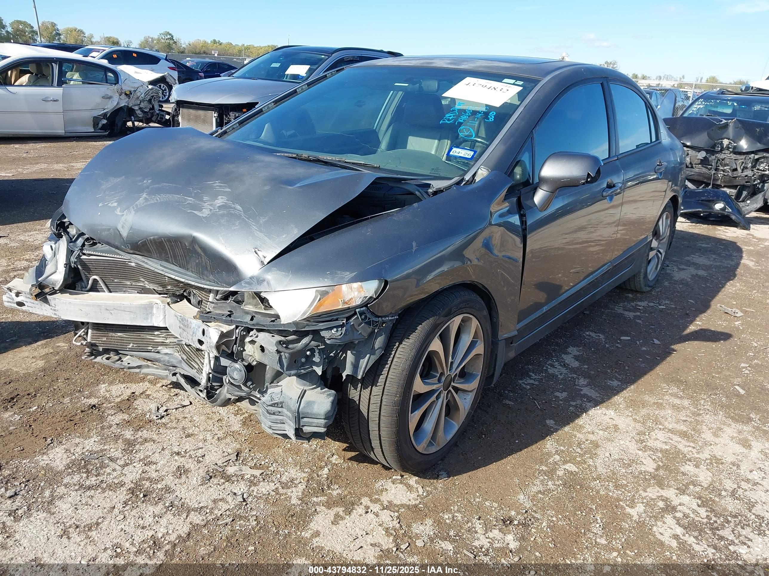 HONDA CIVIC image 2
