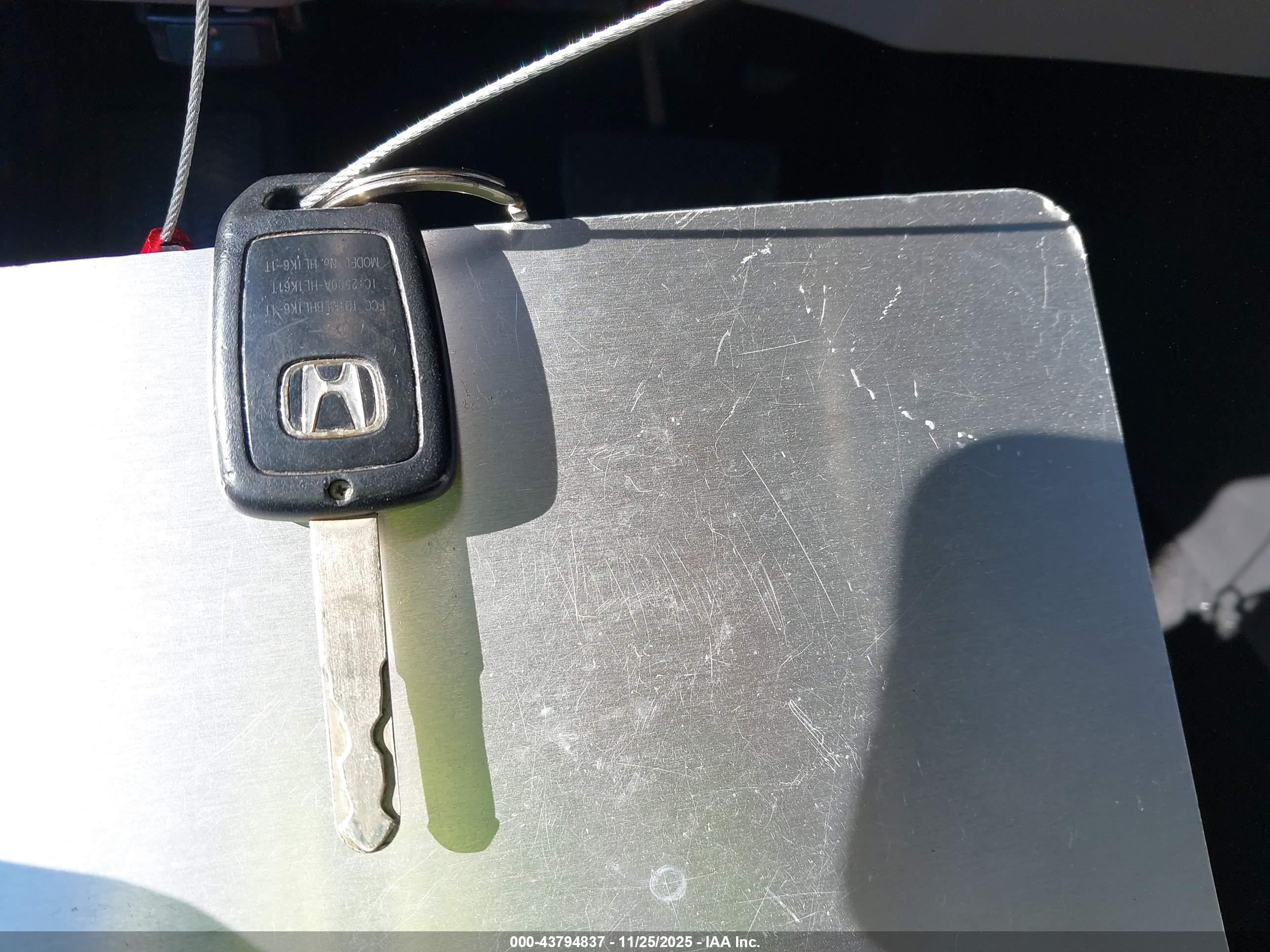 HONDA ACCORD image 11