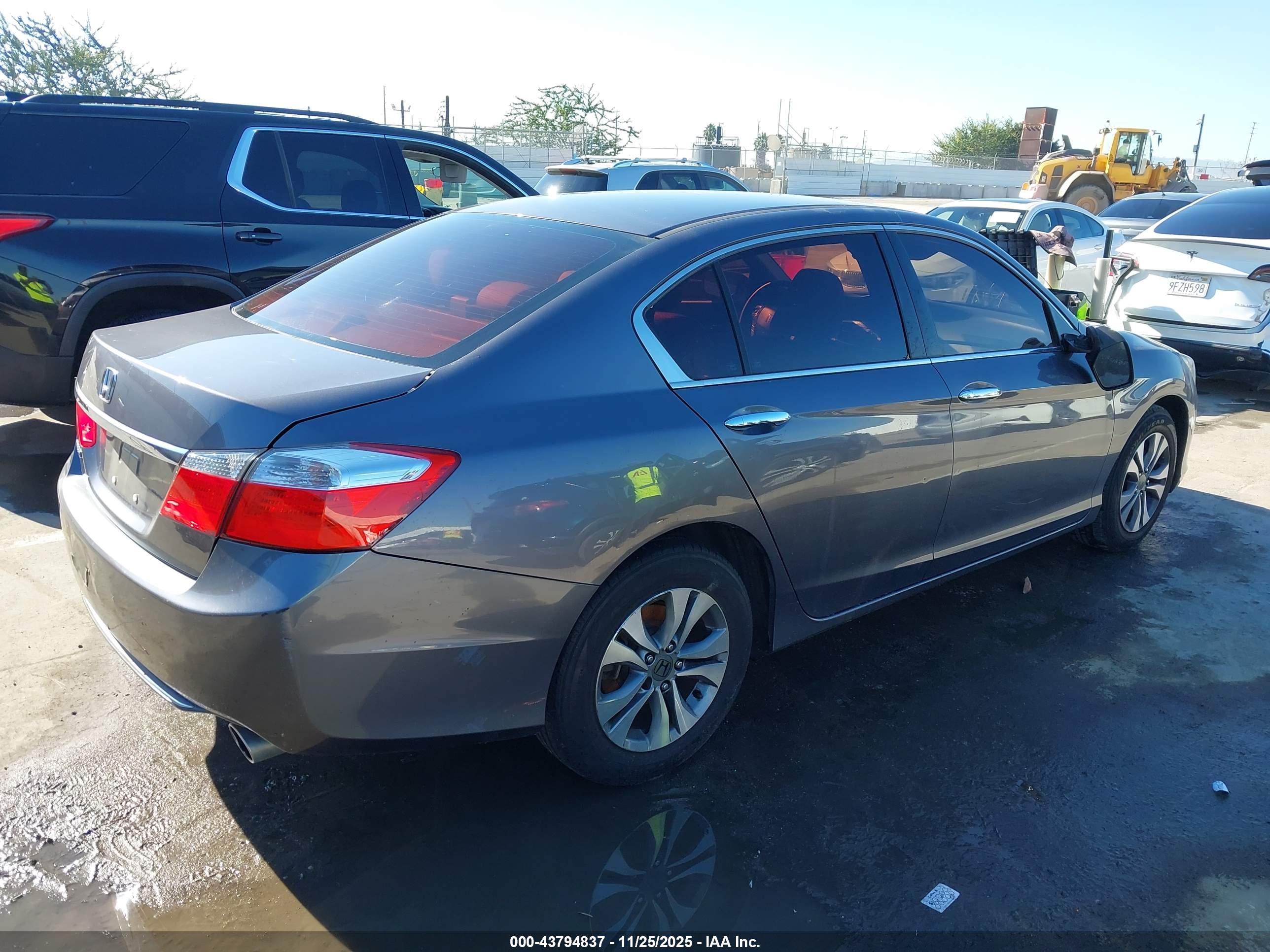 HONDA ACCORD image 4