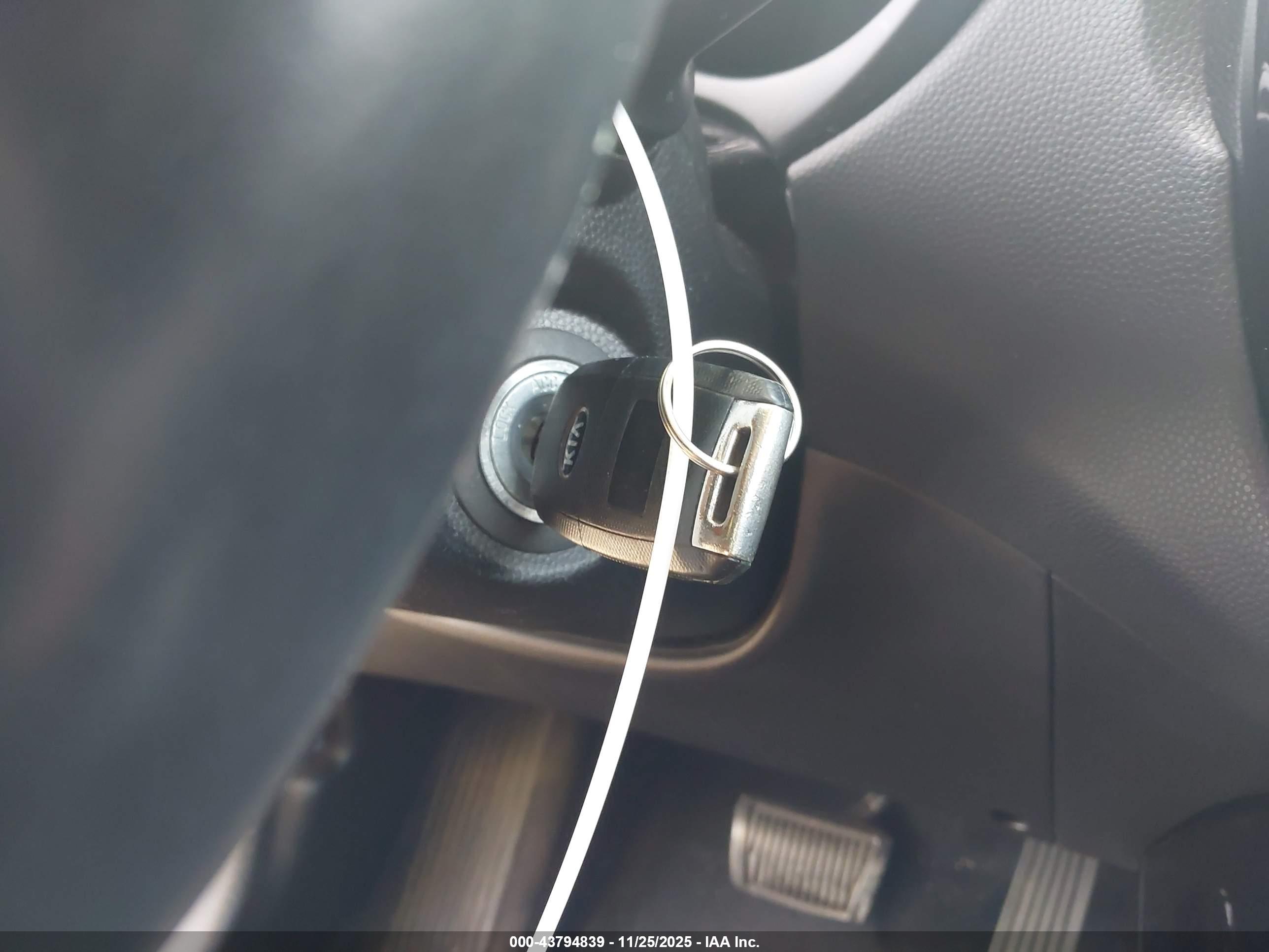 KIA SOUL image 11