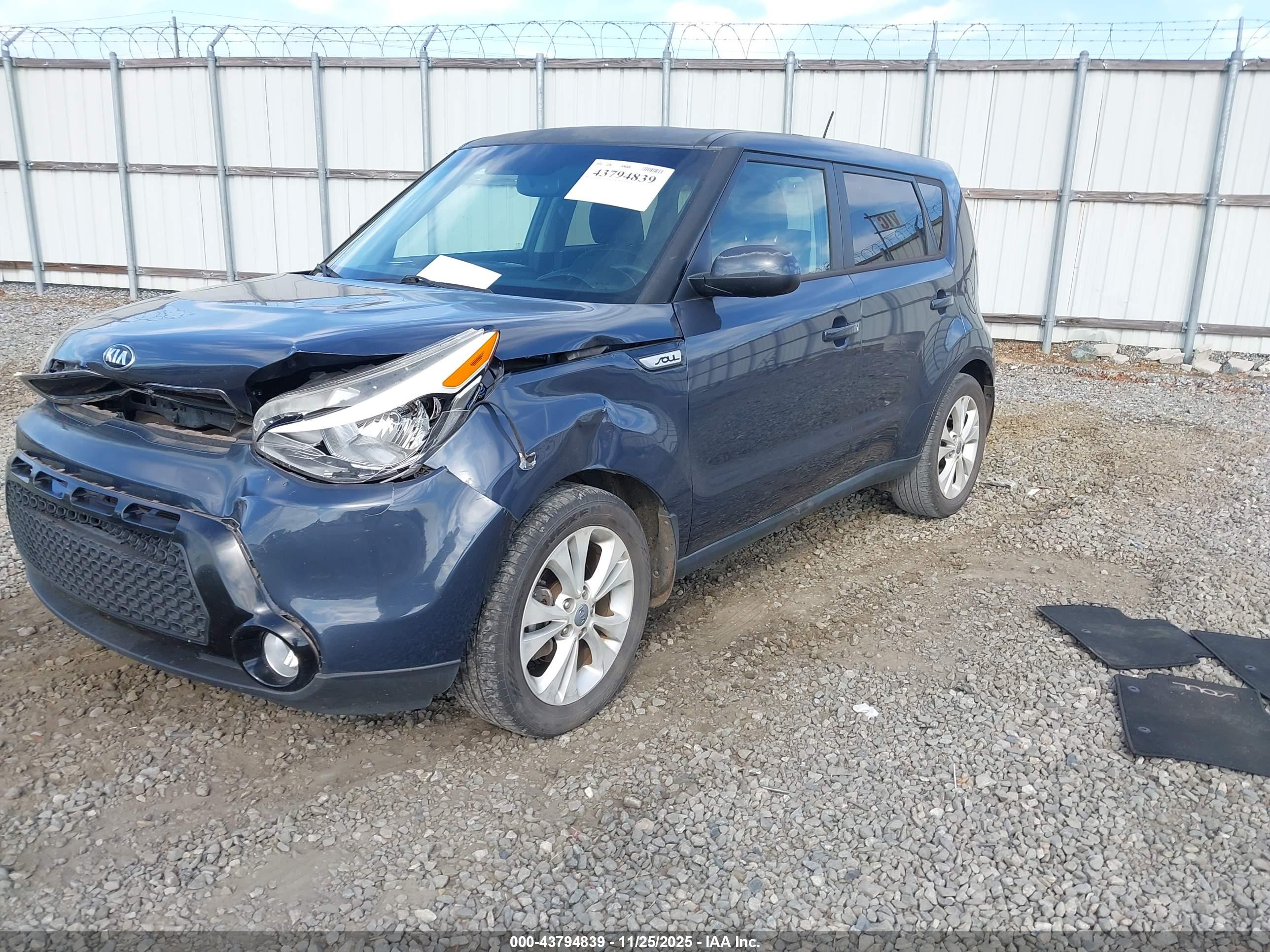 KIA SOUL image 2