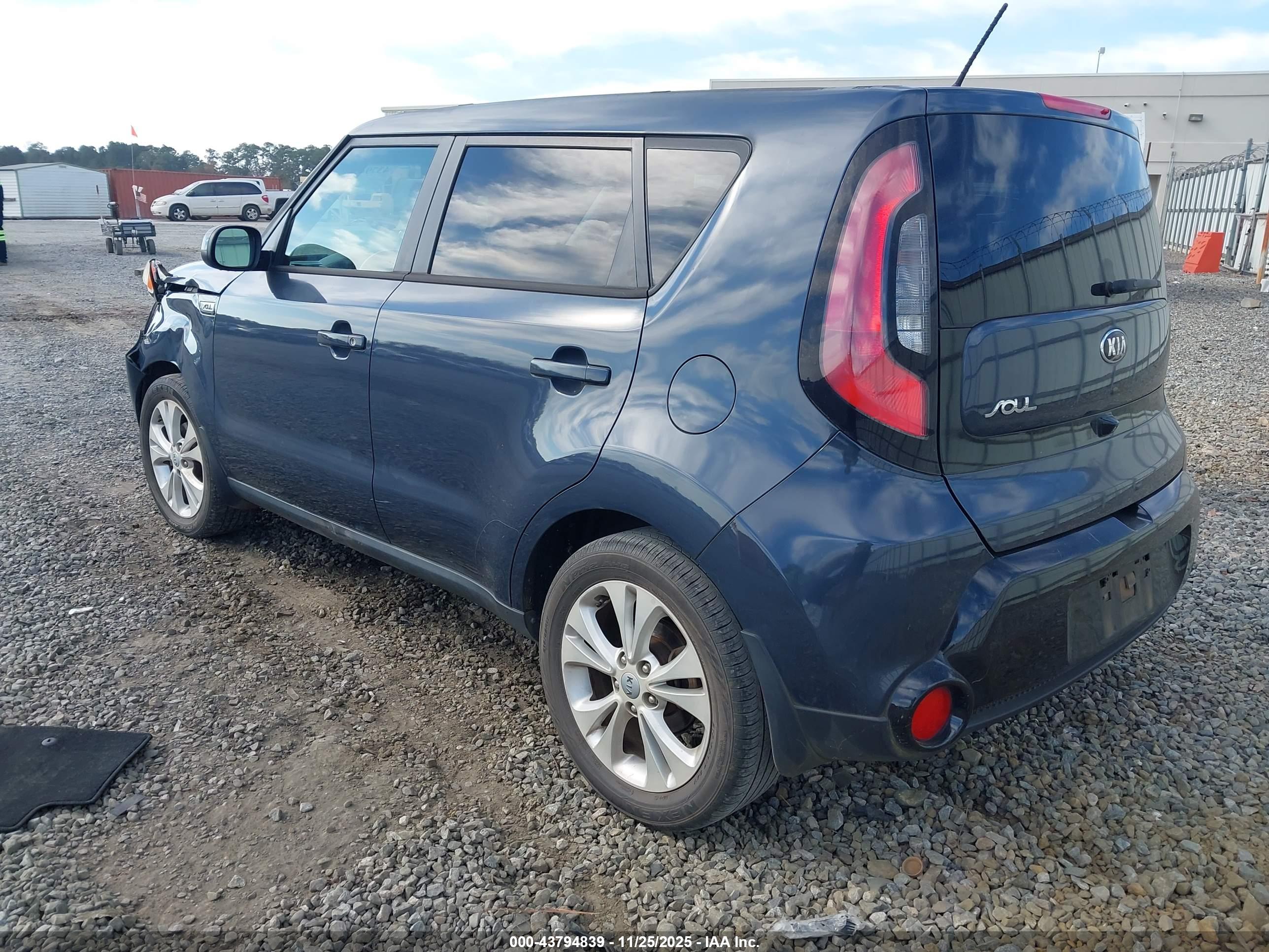 KIA SOUL image 3