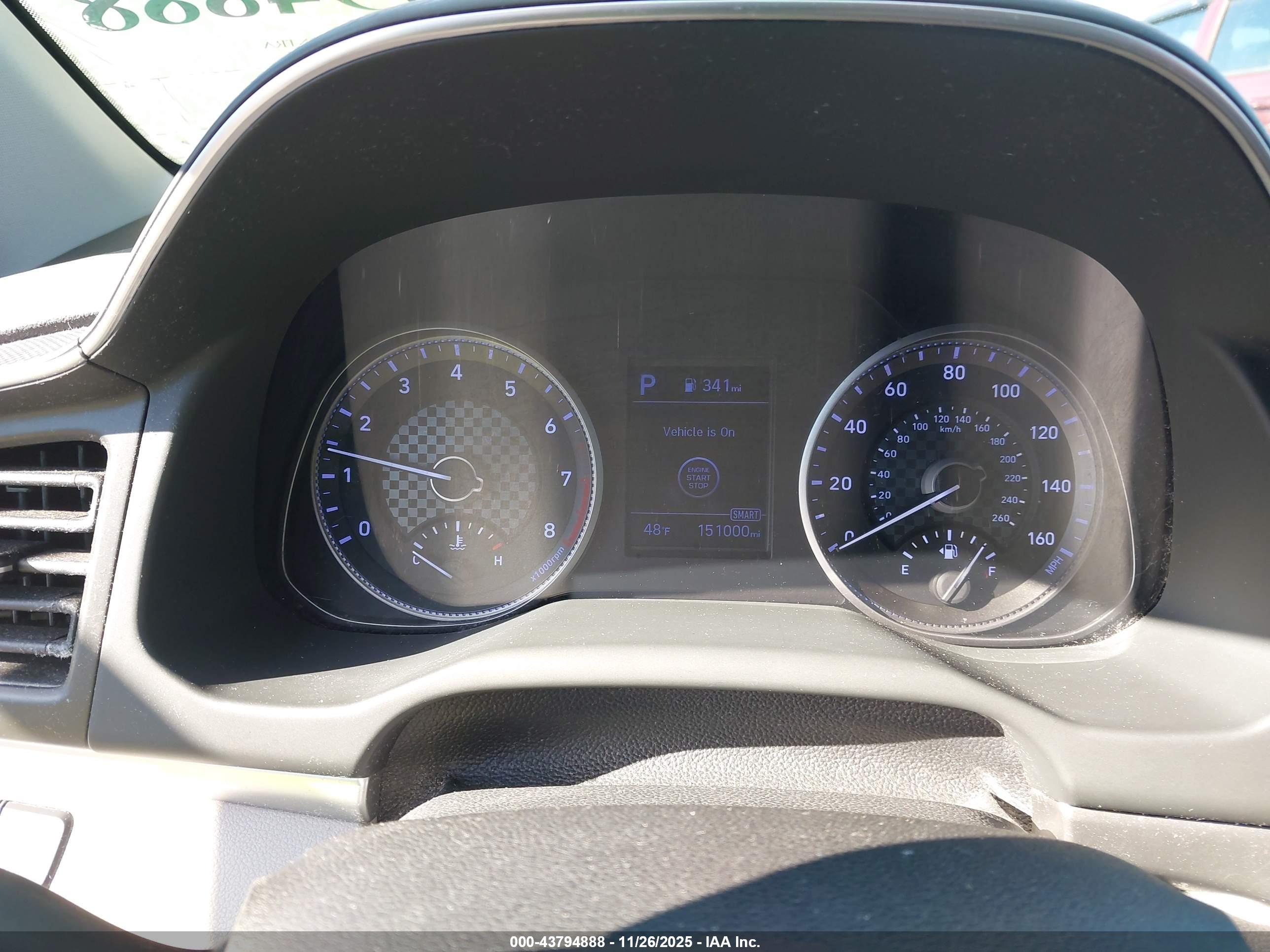 HYUNDAI ELANTRA image 7