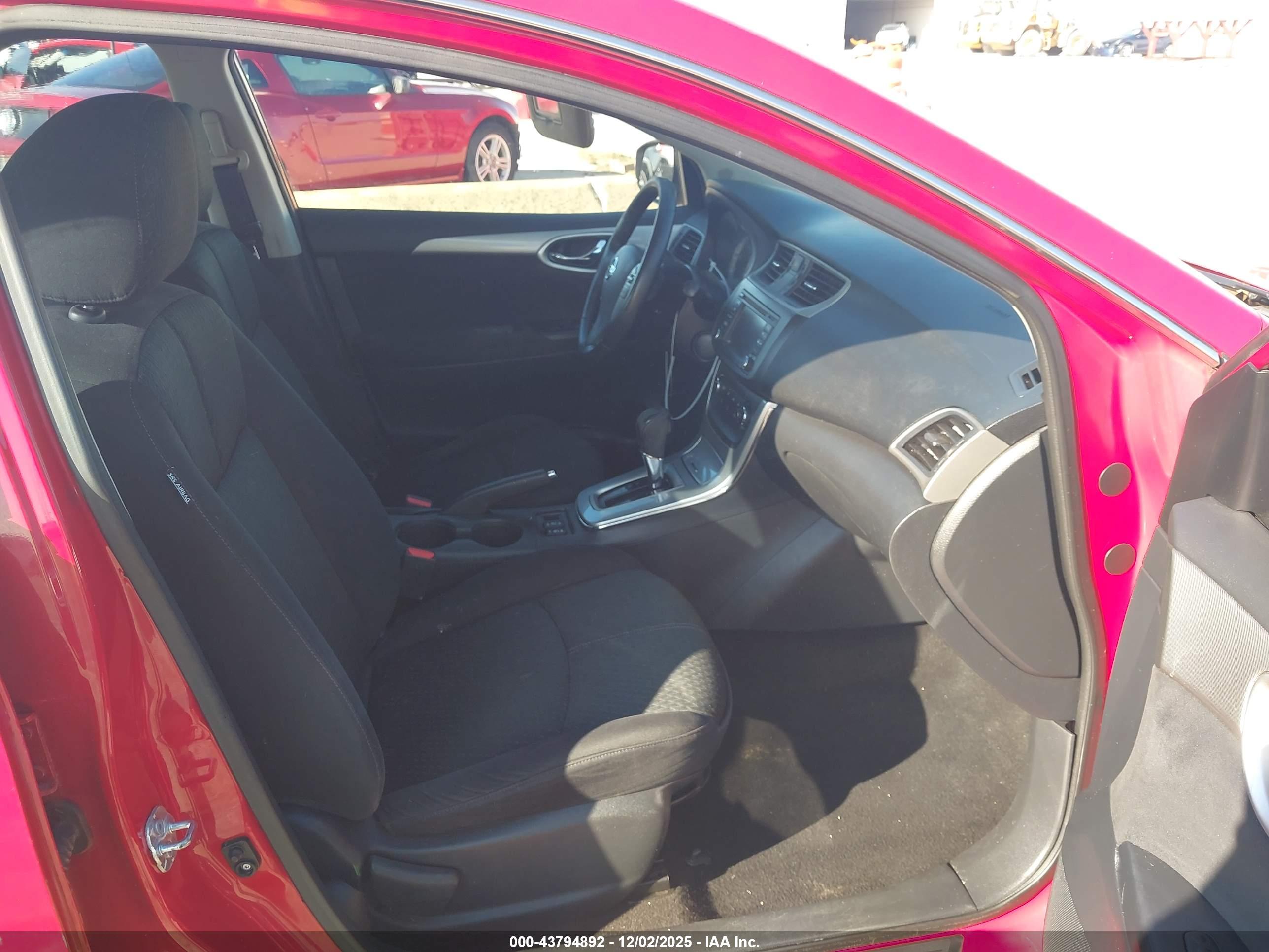 NISSAN SENTRA image 5