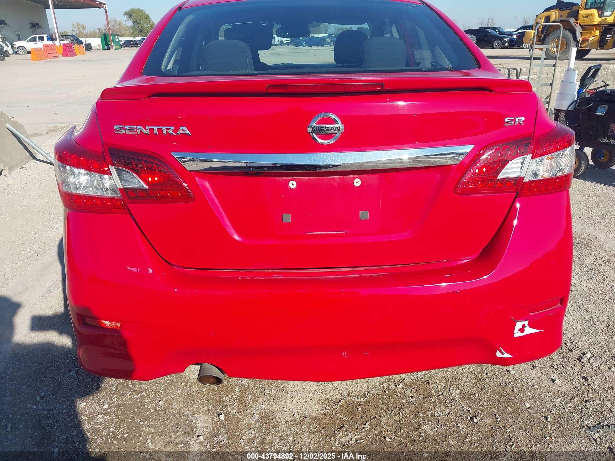NISSAN SENTRA image 6