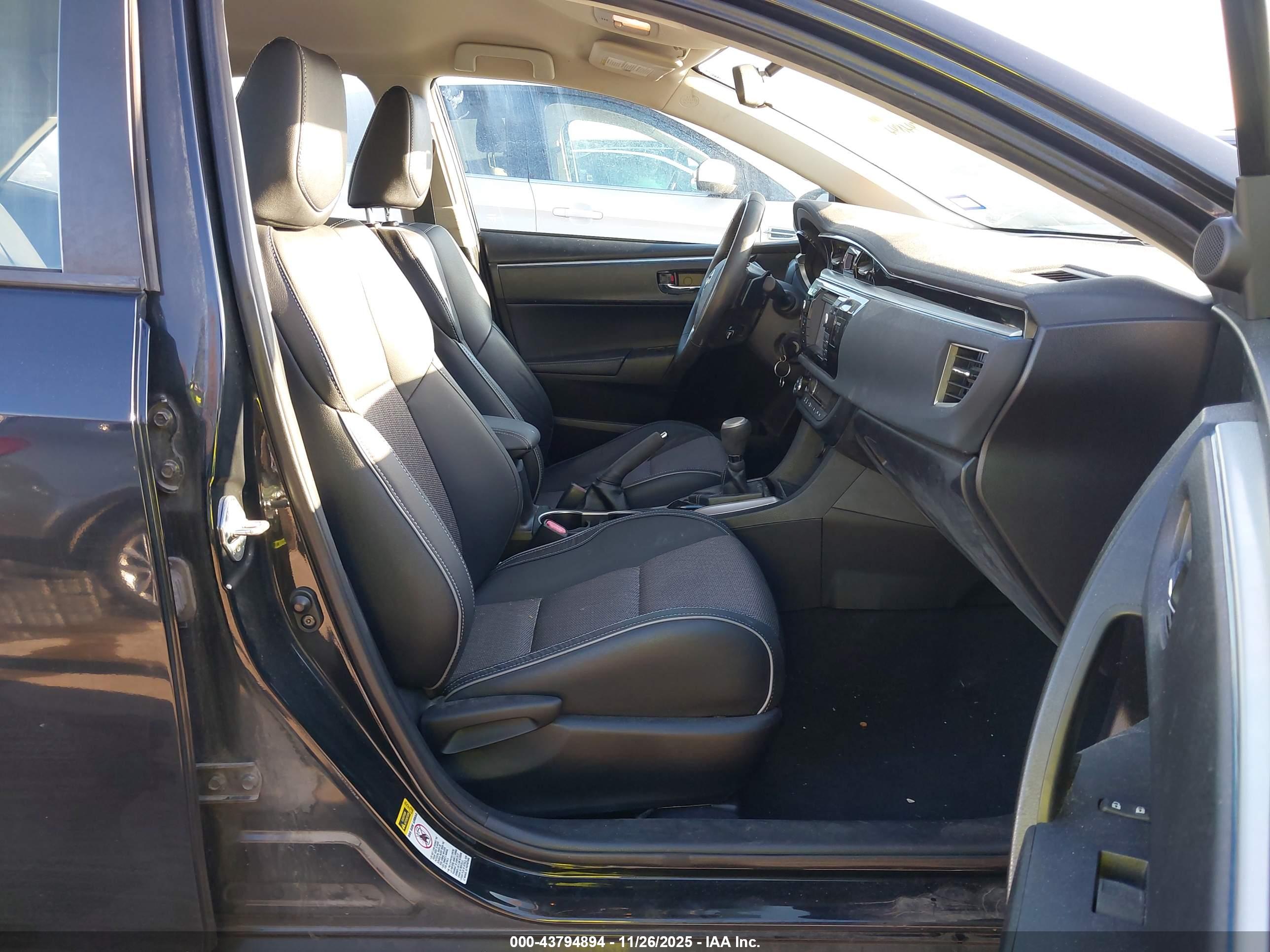 TOYOTA COROLLA image 5