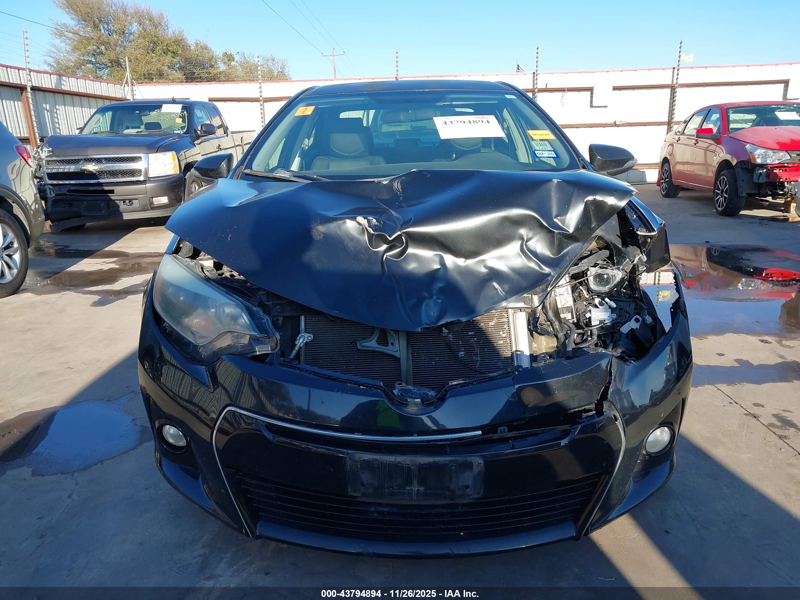 TOYOTA COROLLA image 6