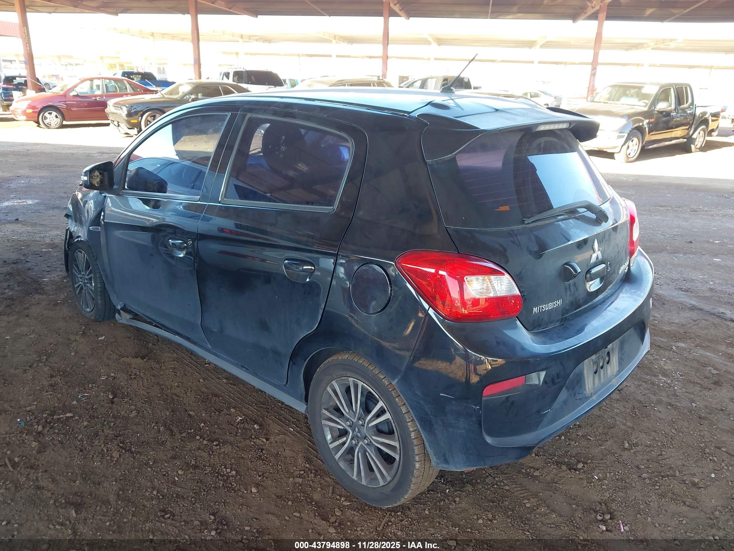 MITSUBISHI MIRAGE image 3