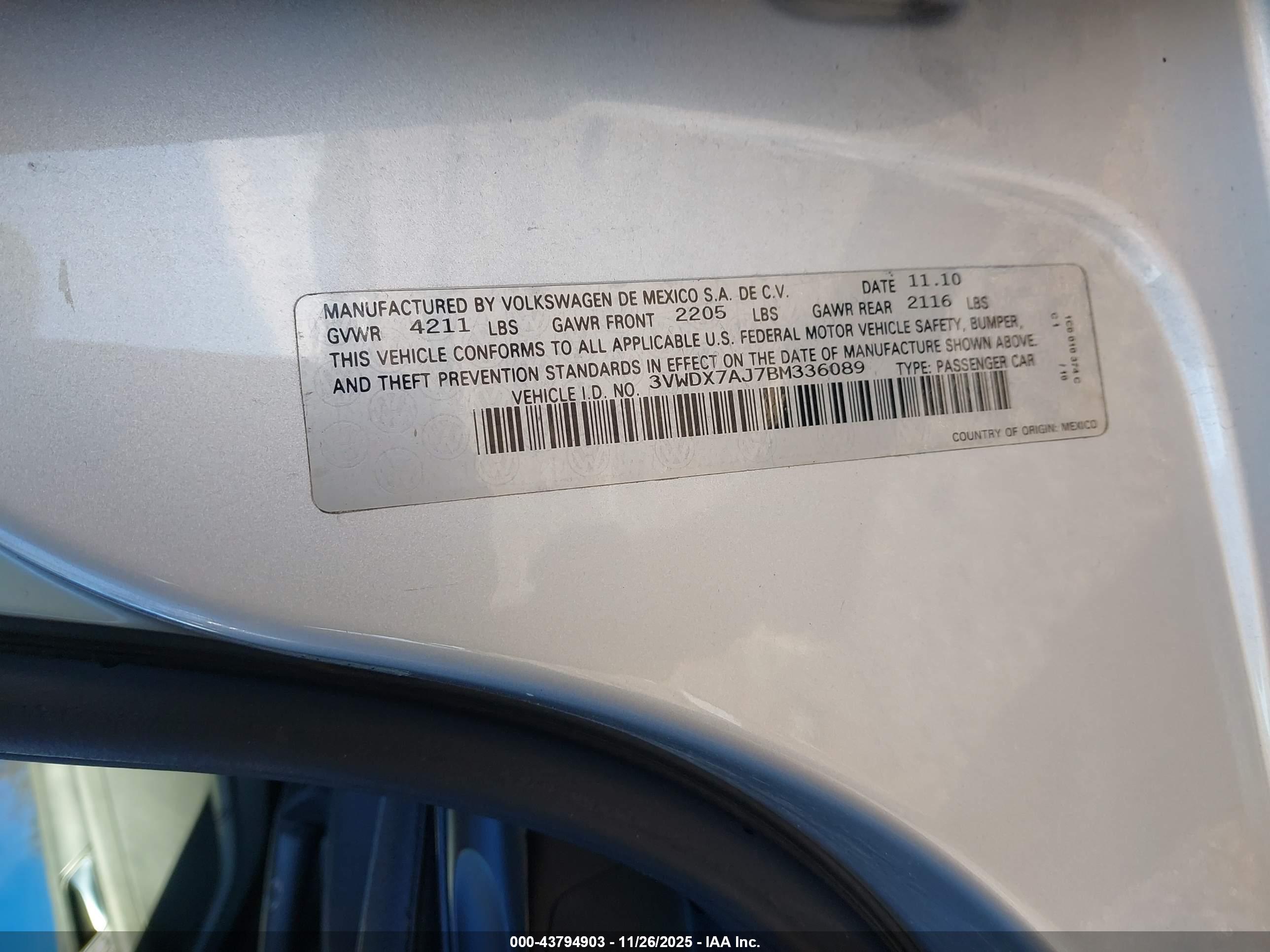 VOLKSWAGEN JETTA image 9