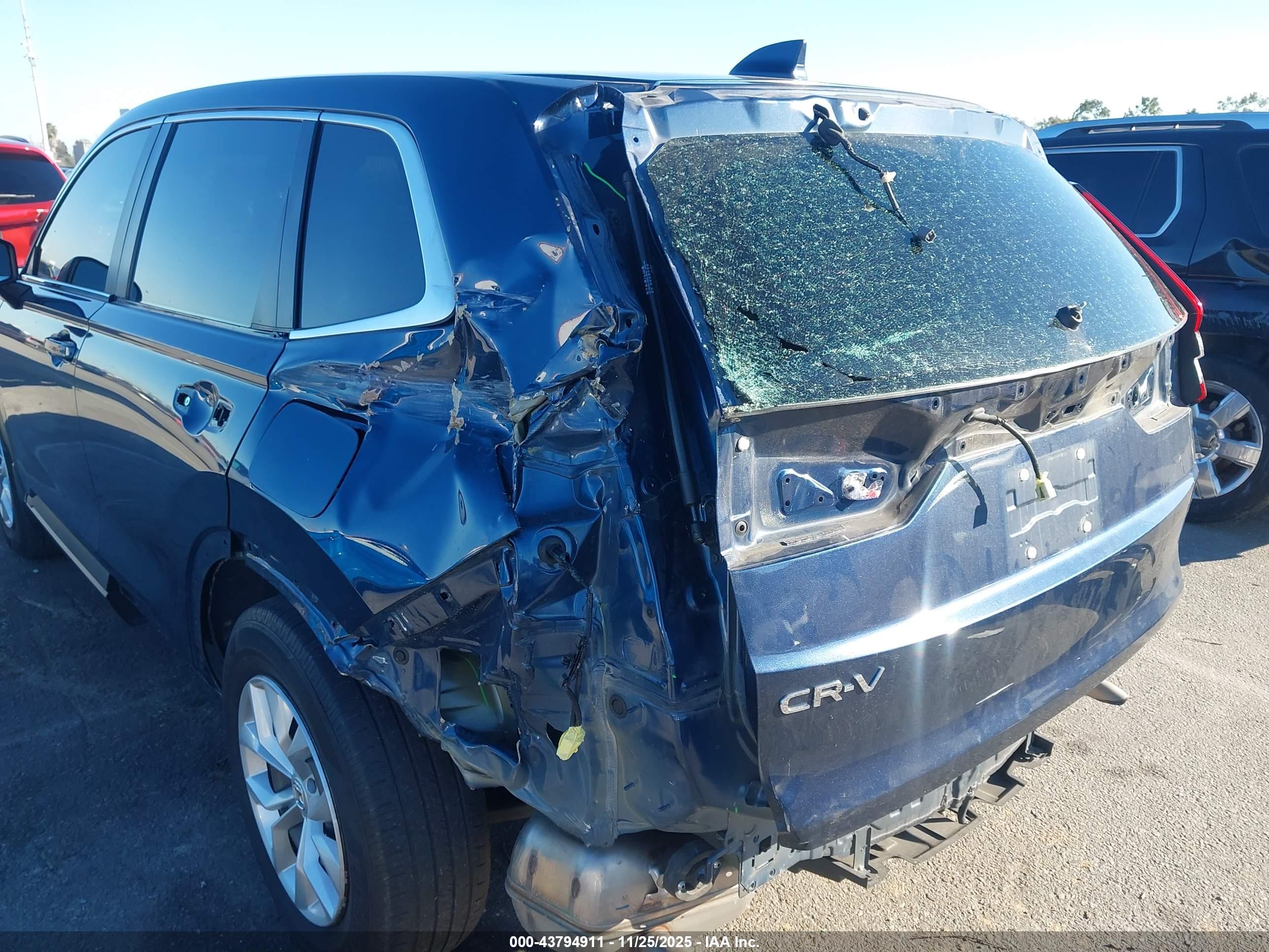 HONDA CR-V image 6
