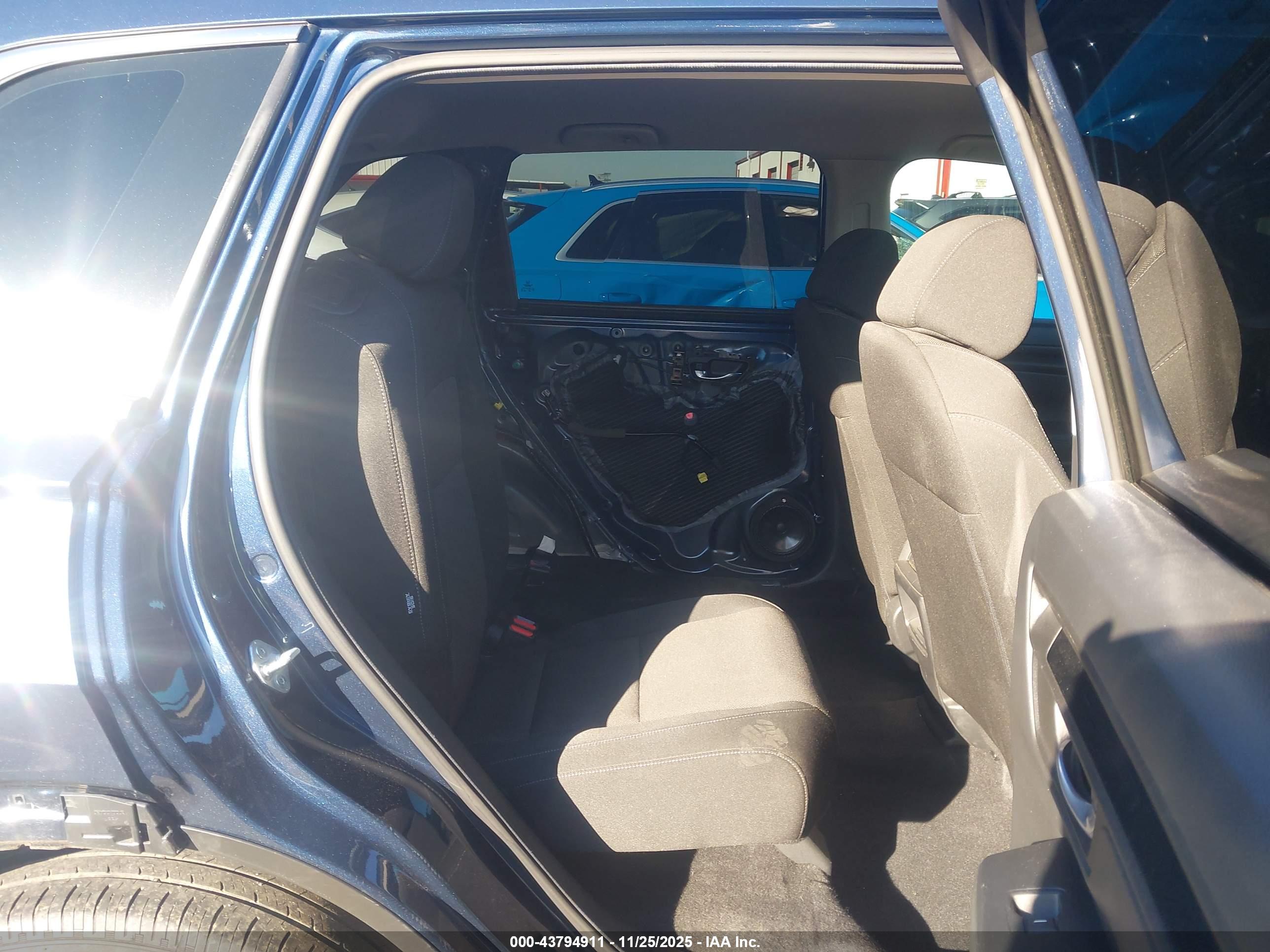 HONDA CR-V image 8