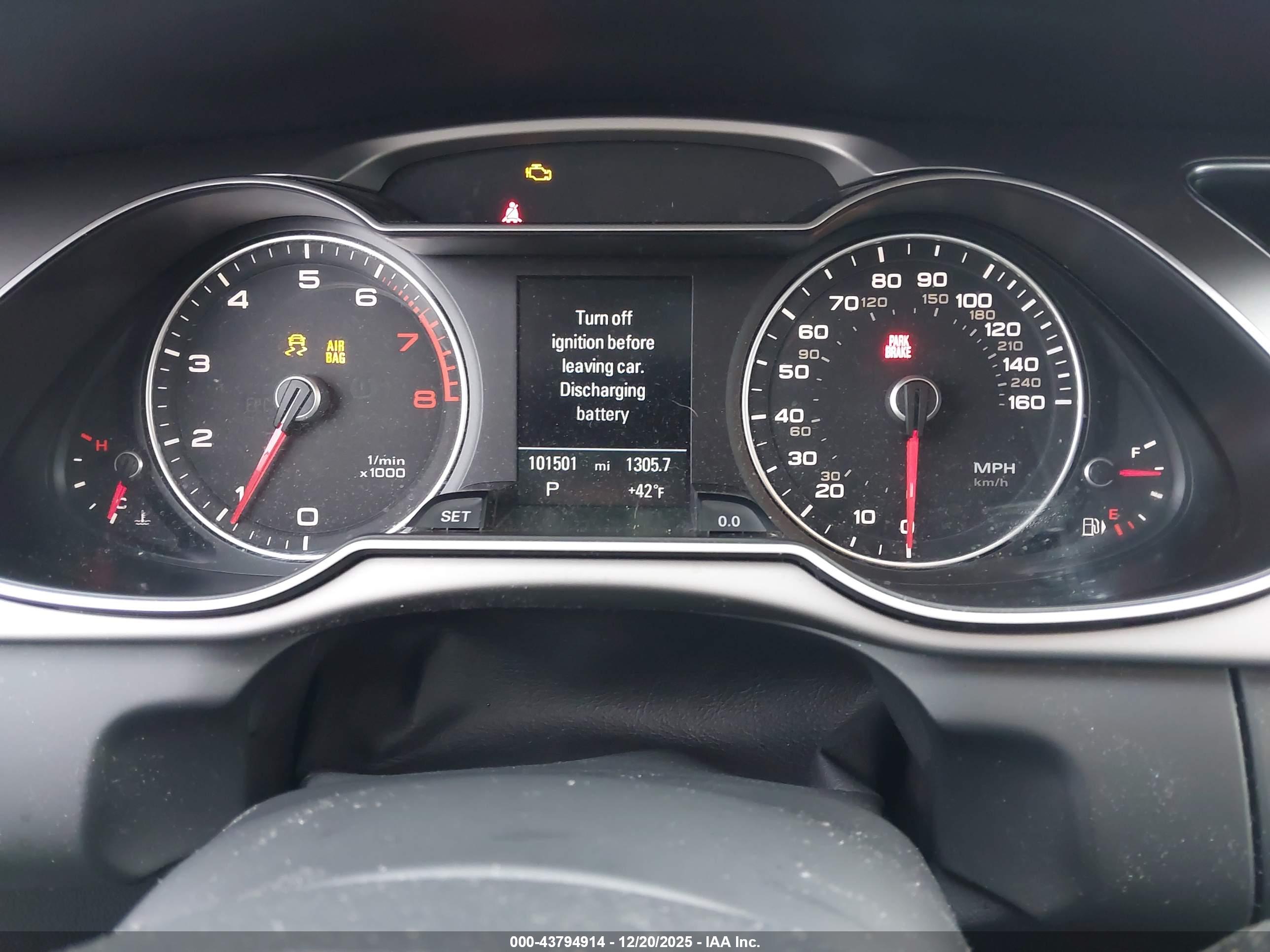 AUDI A4 image 7