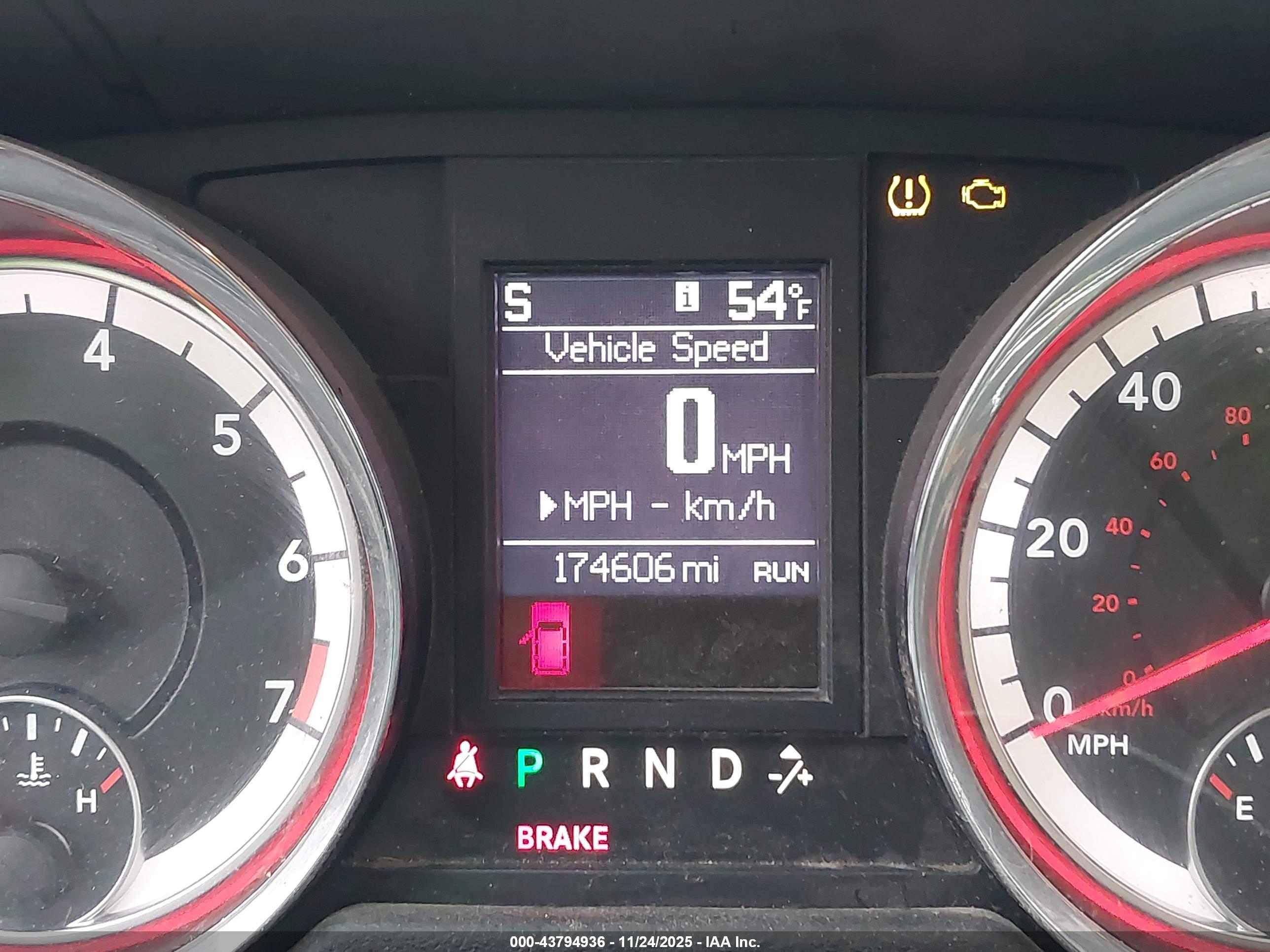 DODGE GRAND image 7