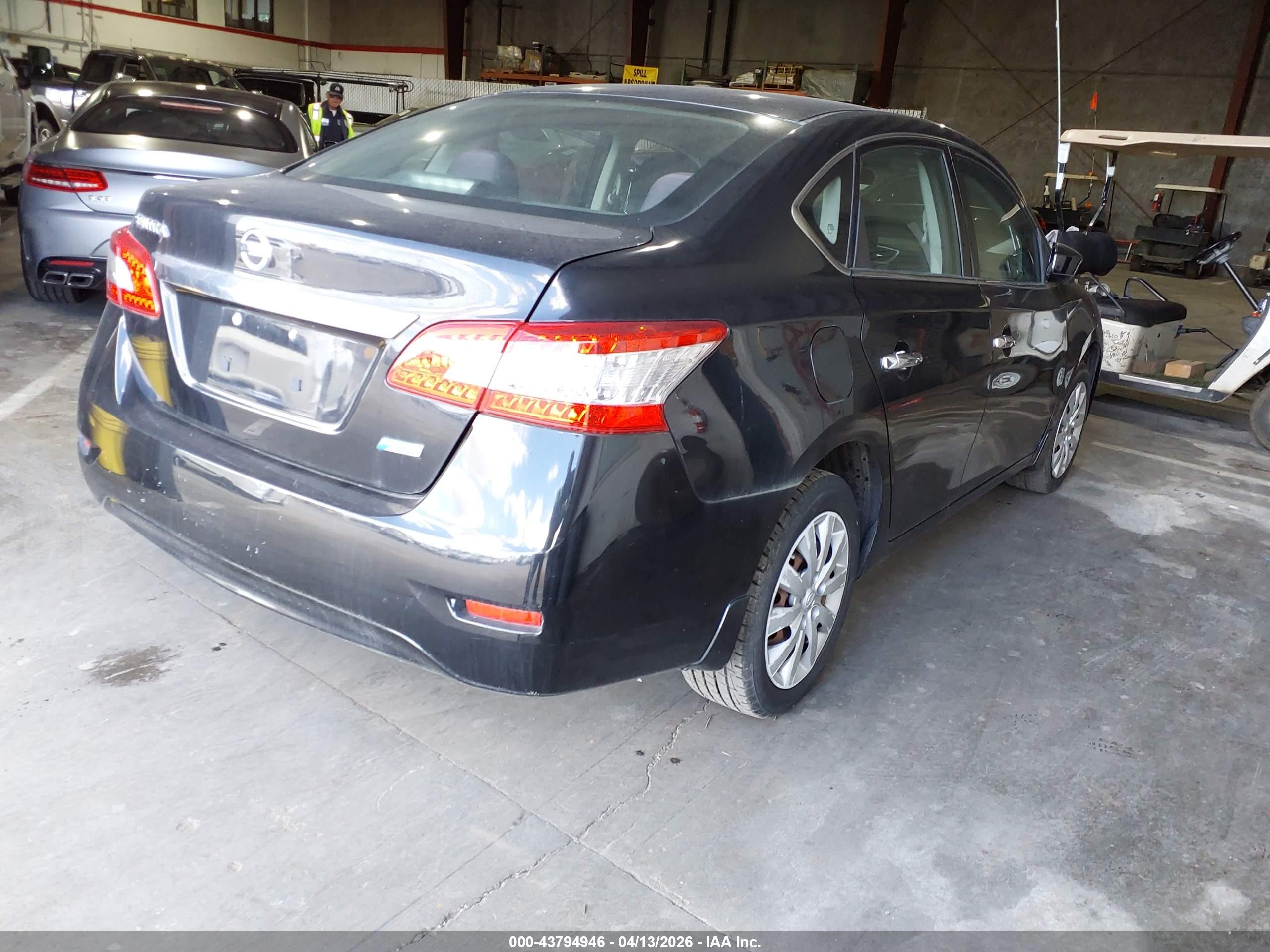 NISSAN SENTRA image 4
