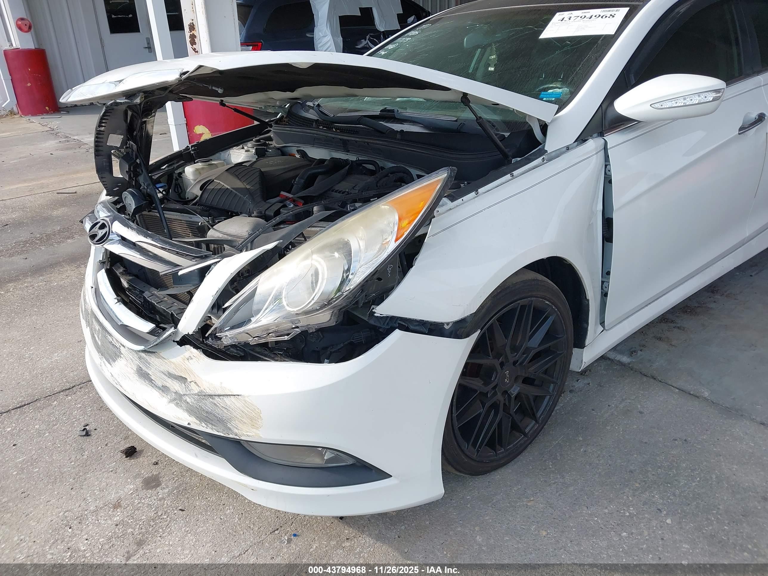 HYUNDAI SONATA image 6