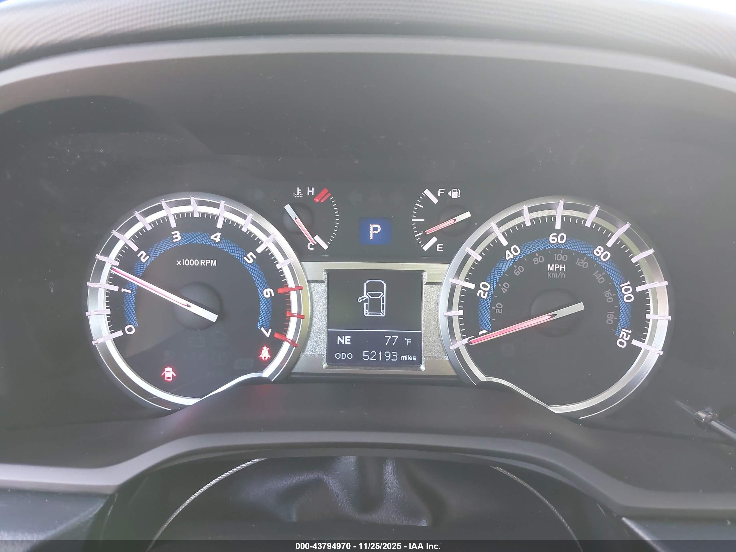 TOYOTA 4RUNNER image 7