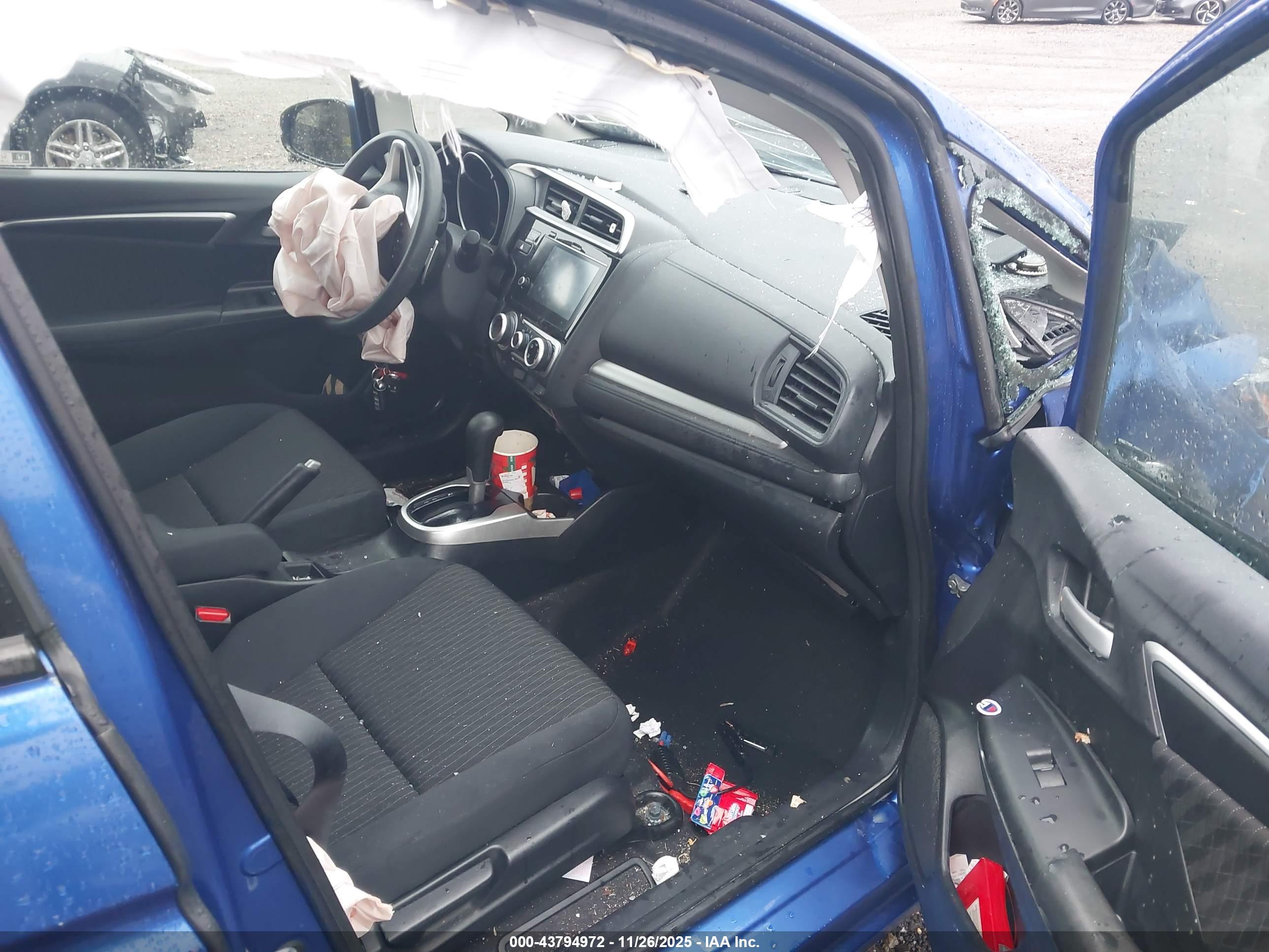 HONDA FIT image 5