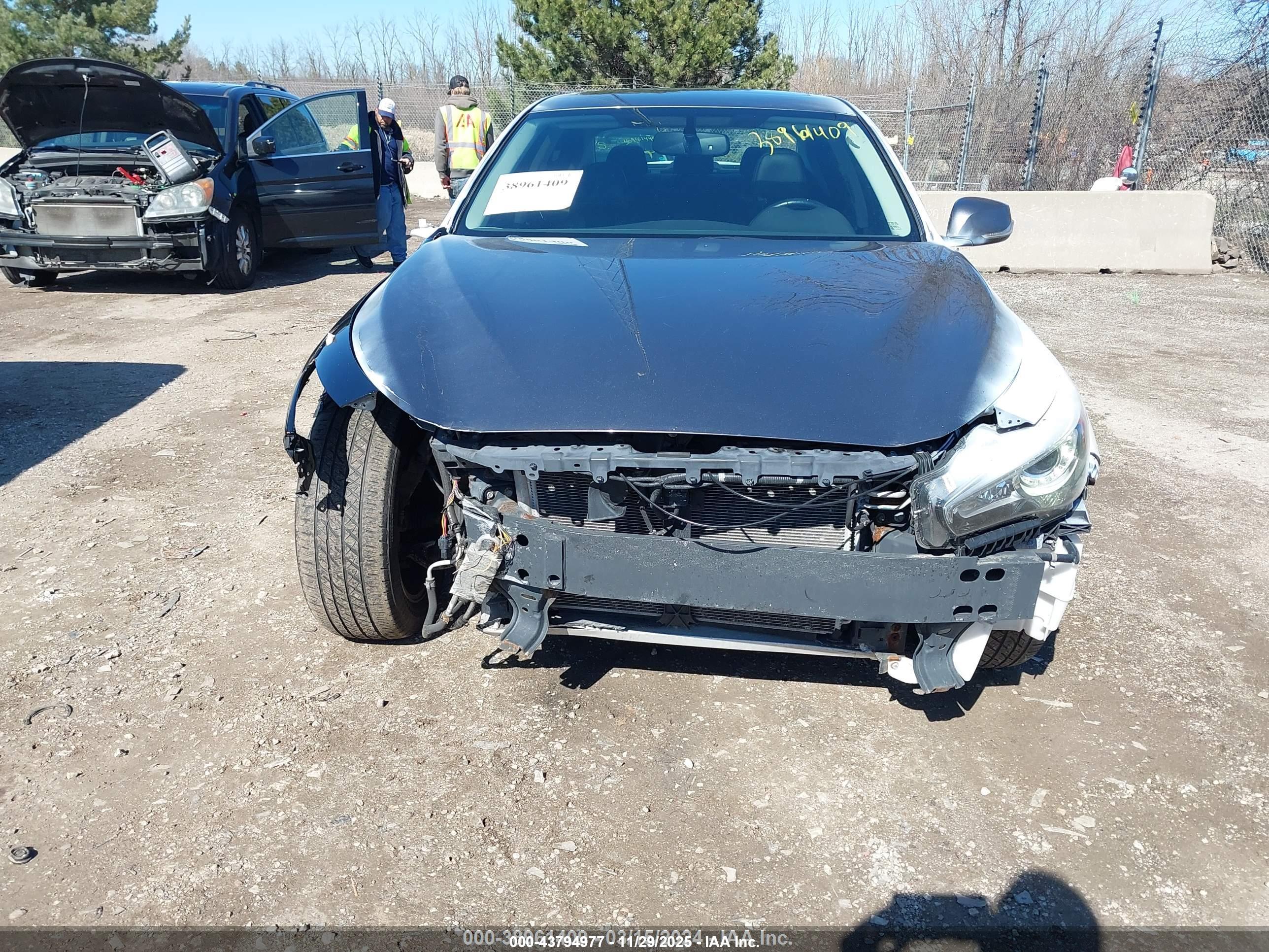 INFINITI Q50 image 6