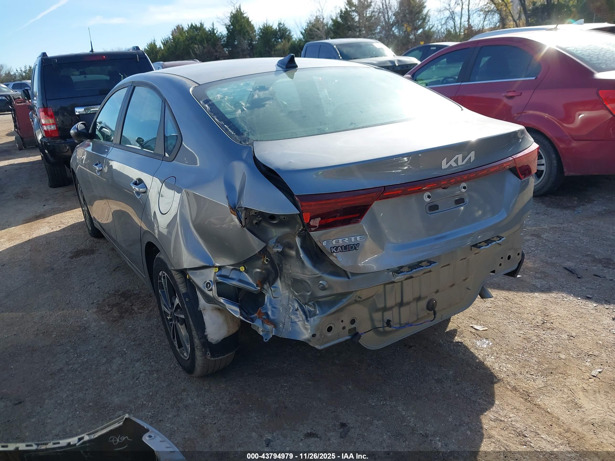 KIA FORTE image 3