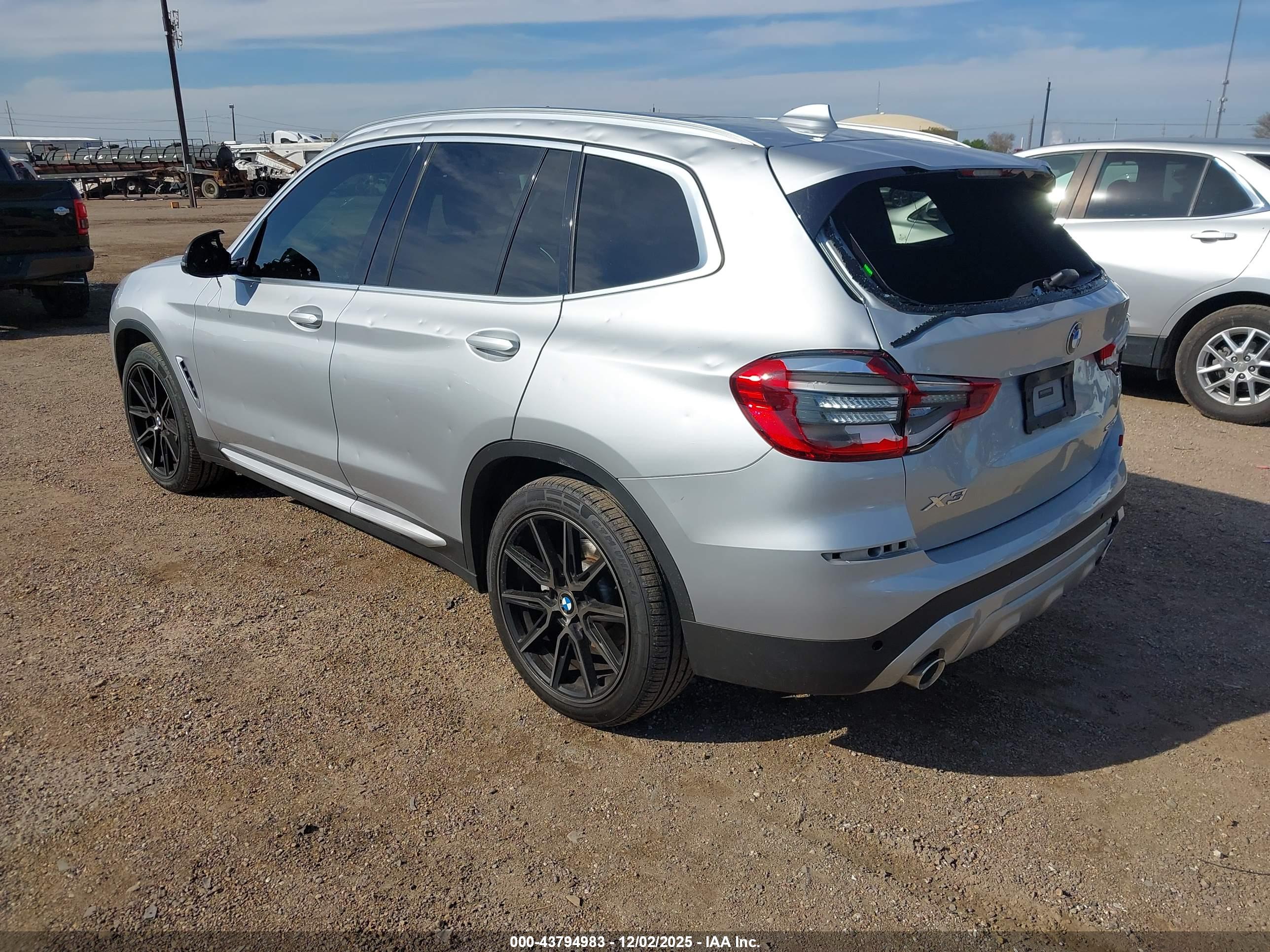 BMW X3 image 3