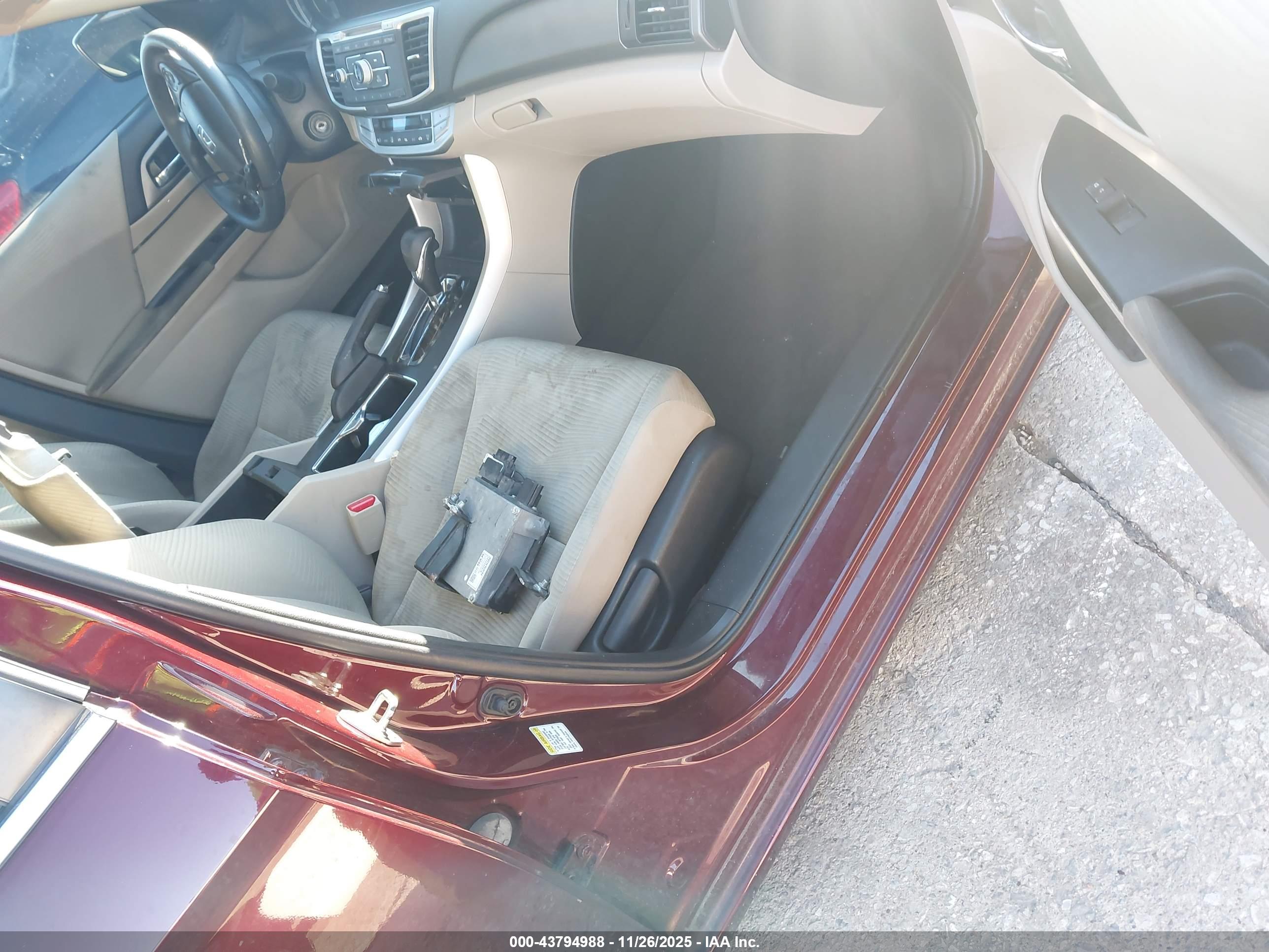 HONDA ACCORD image 5