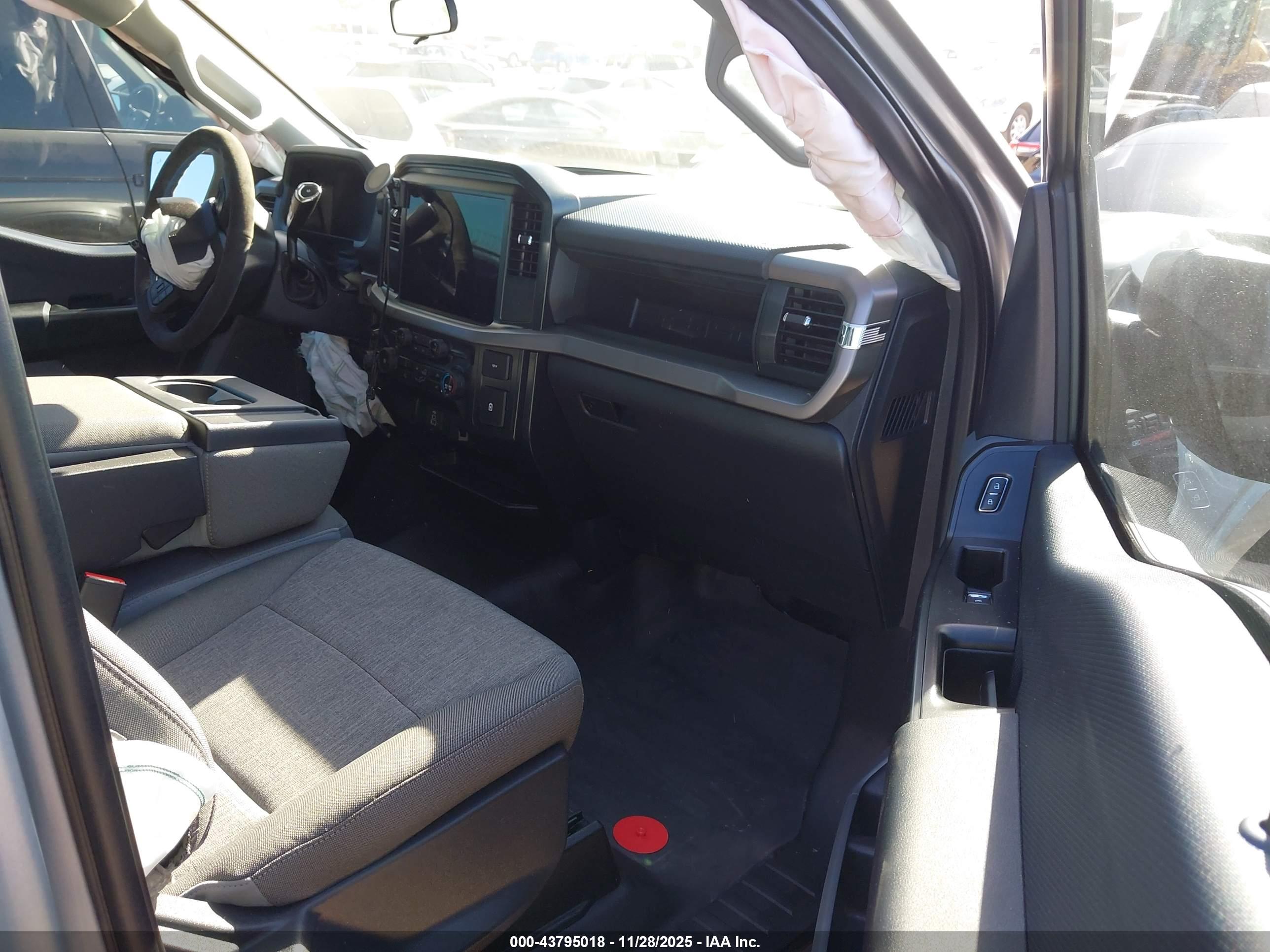 FORD F-150 image 5