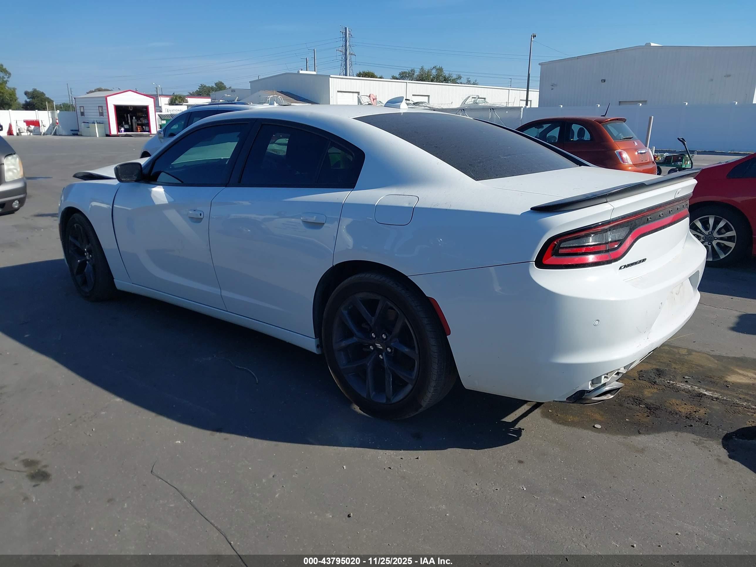 DODGE CHARGER image 3