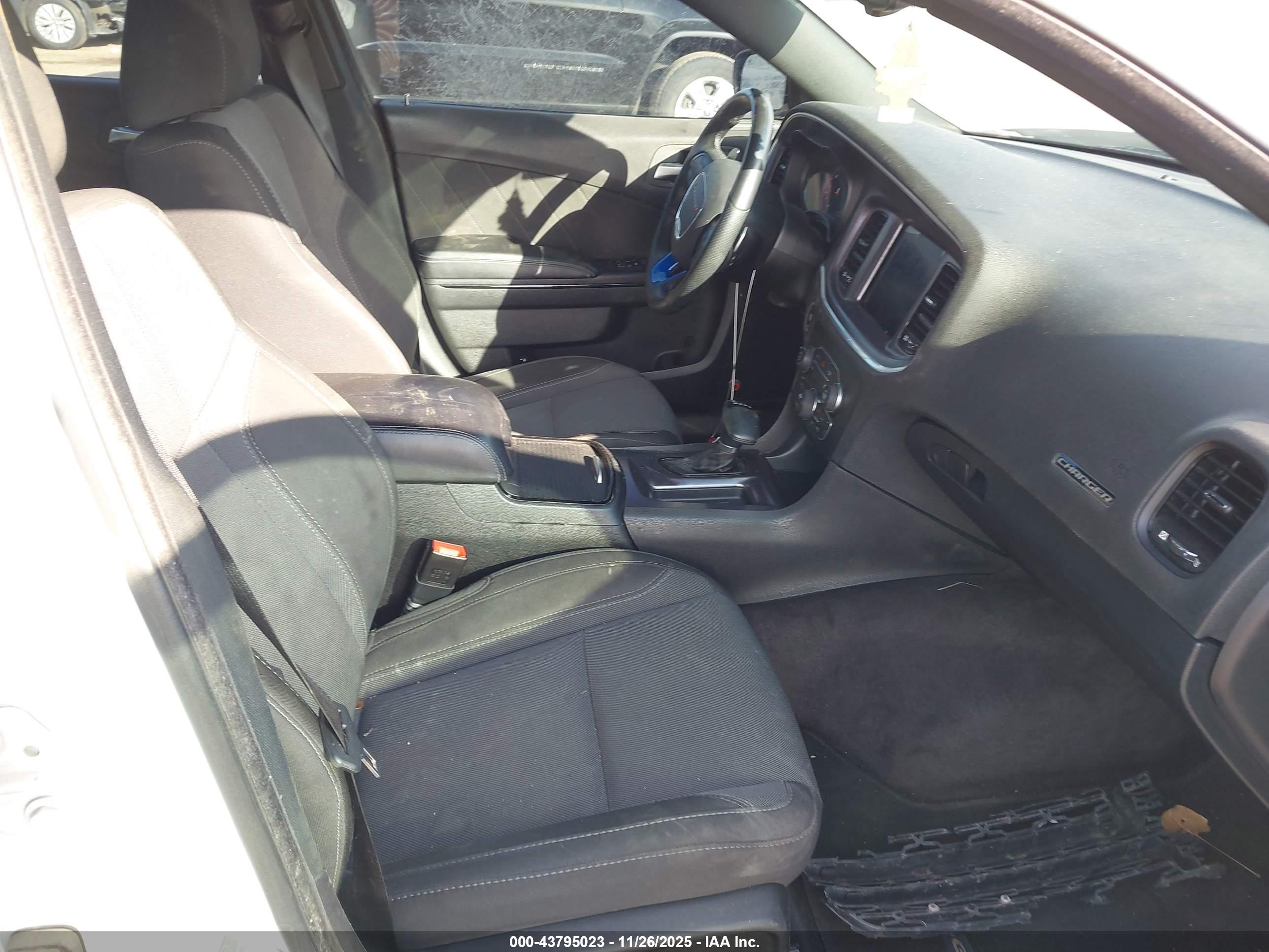 DODGE CHARGER image 5