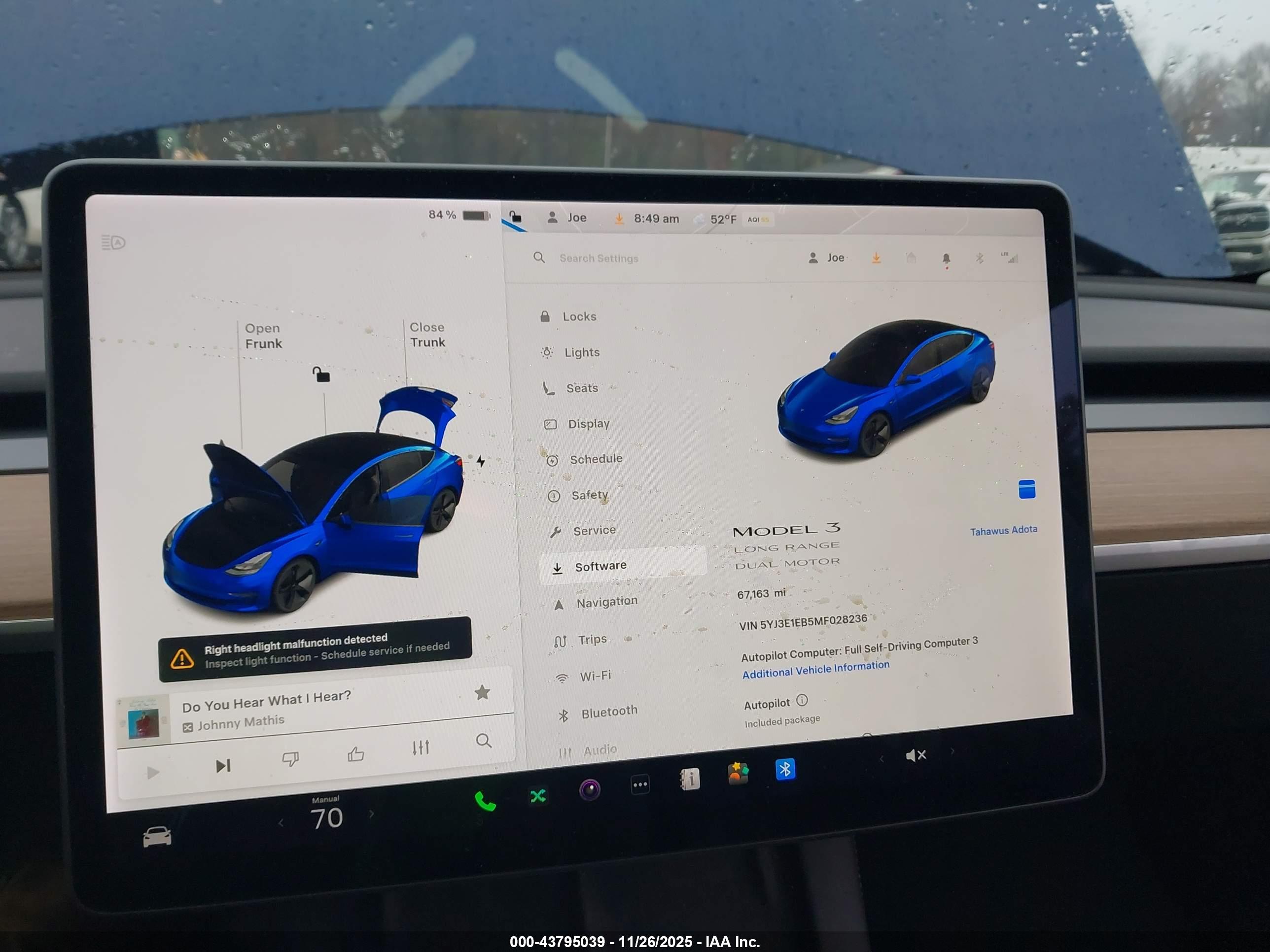 TESLA MODEL image 7